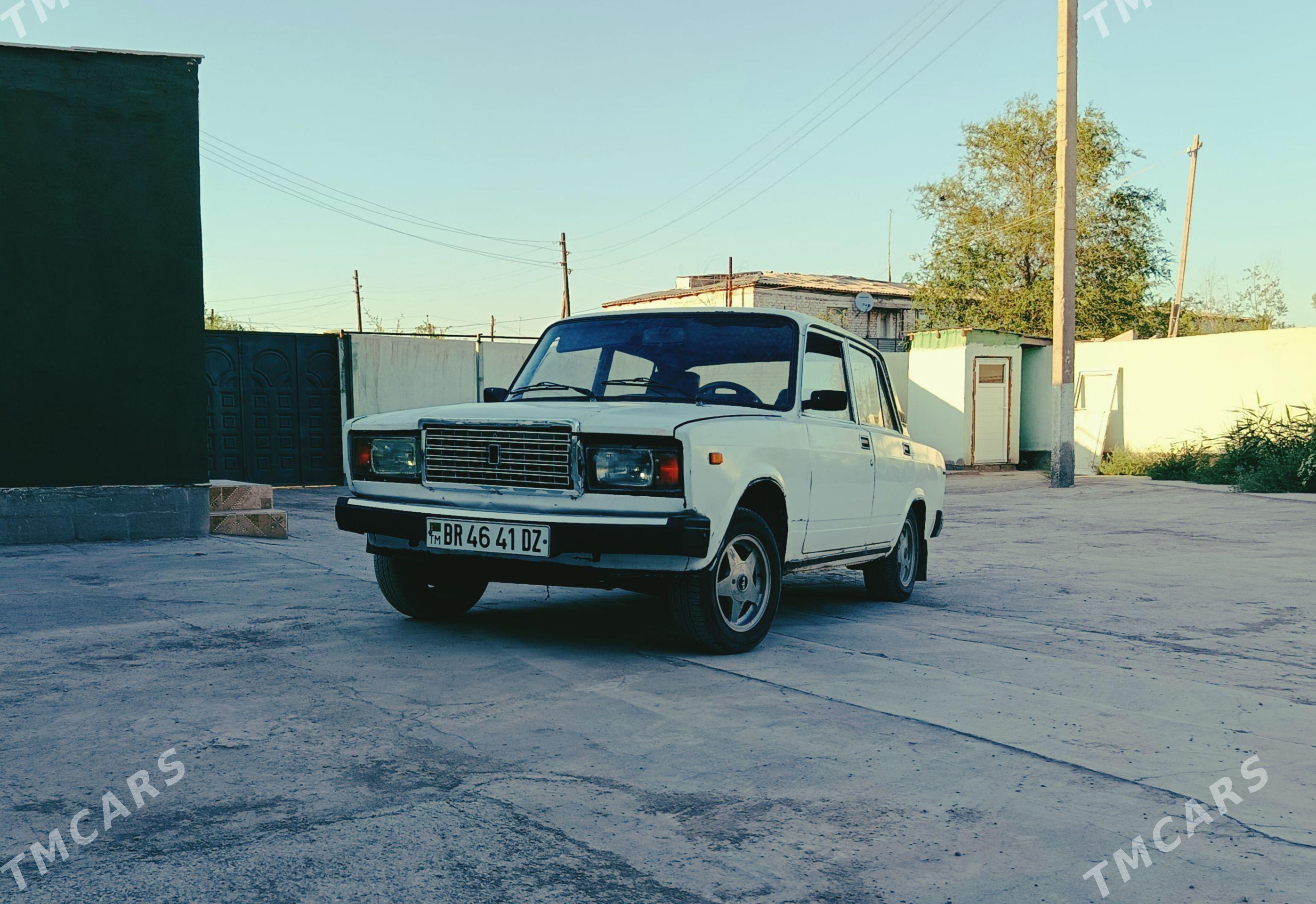 Lada 2107 1999 - 22 000 TMT - Türkmenbaşy etr. - img 1