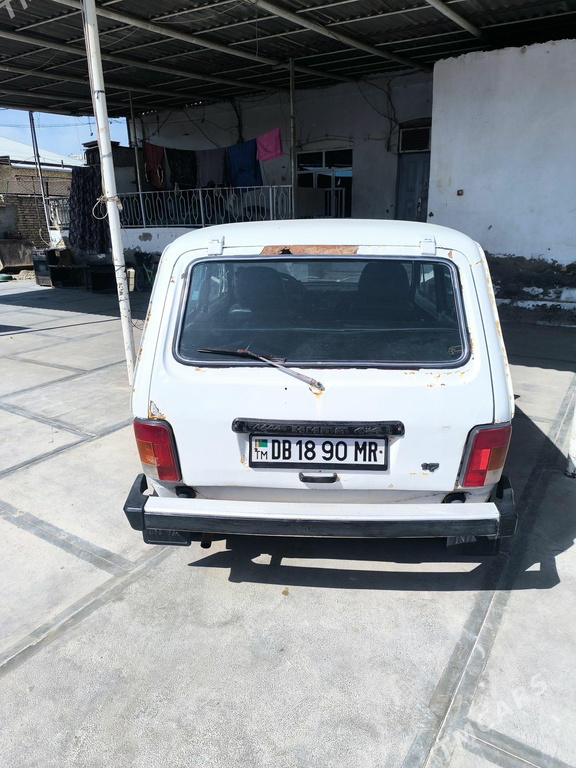 Lada Niva 2000 - 30 000 TMT - Мары - img 1