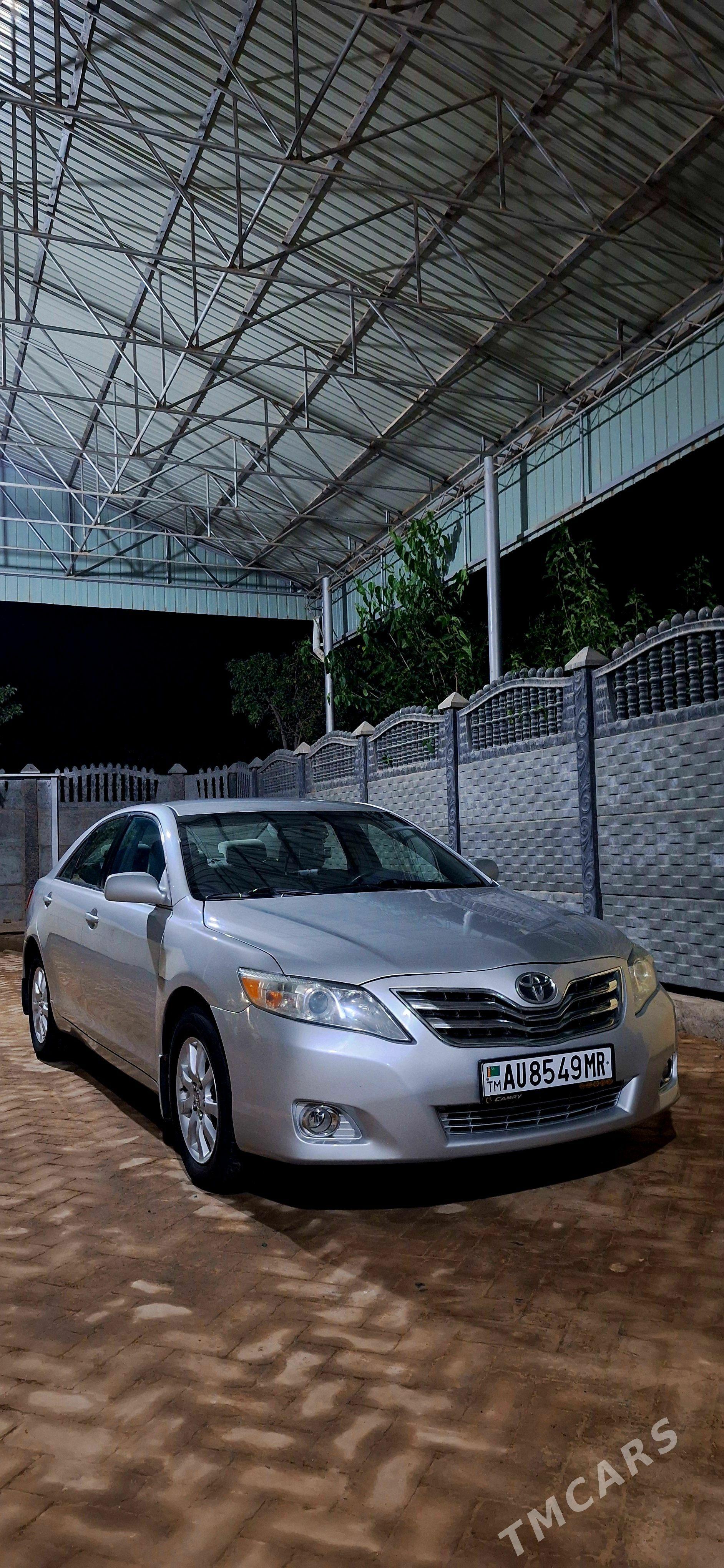 Toyota Camry 2010 - 208 000 TMT - Baýramaly - img 1