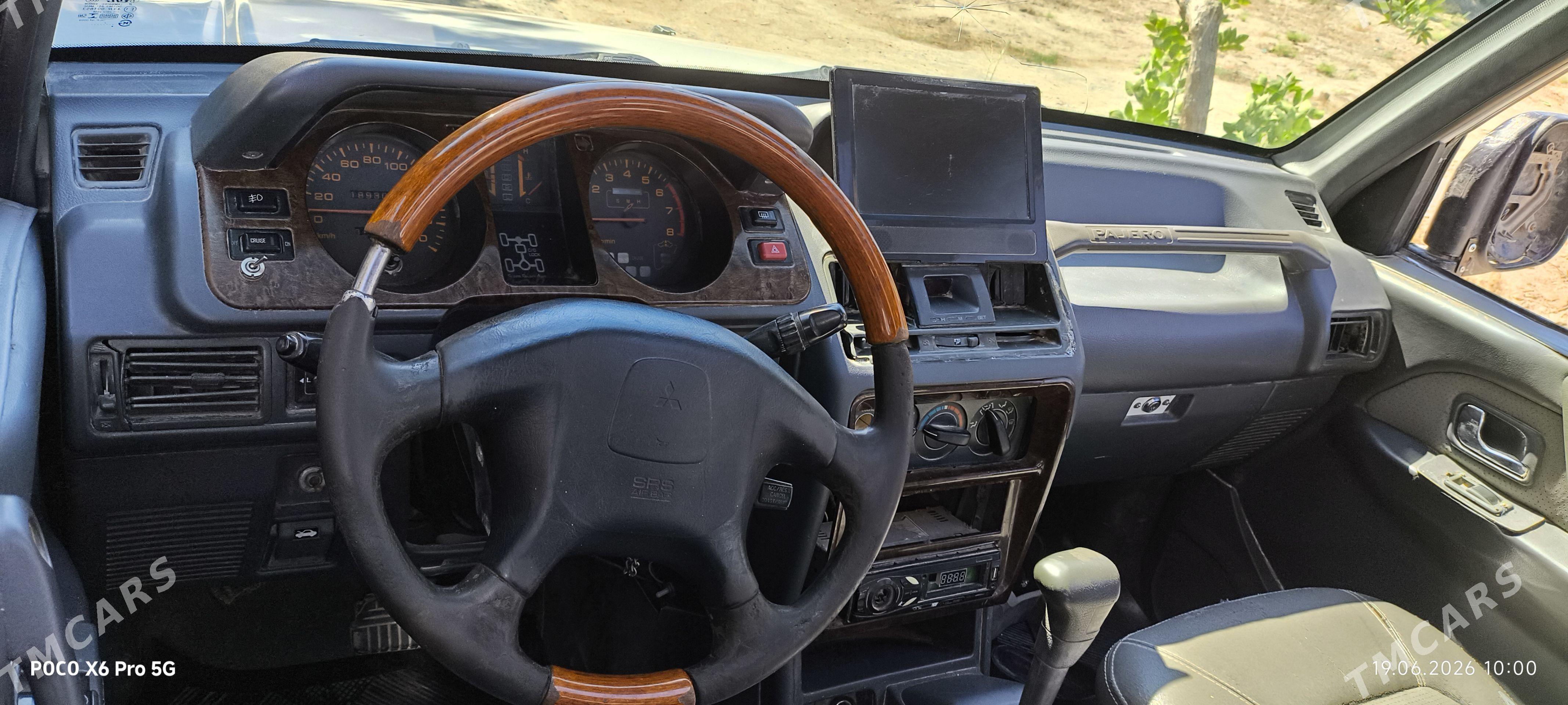 Mitsubishi Pajero 1993 - 50 000 TMT - Garabekewül - img 1