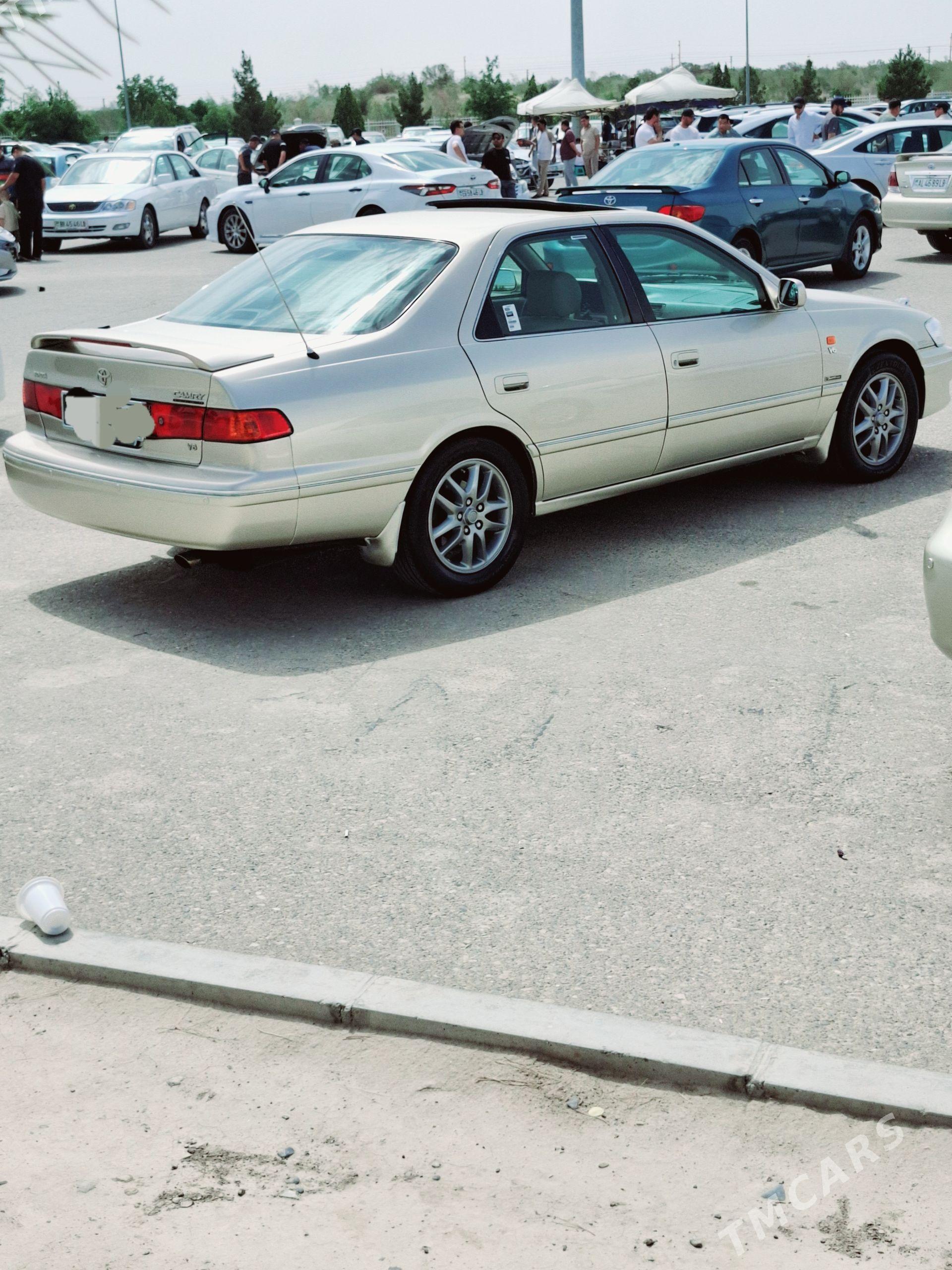 Toyota Camry 2001 - 220 000 TMT - Туркменабат - img 1