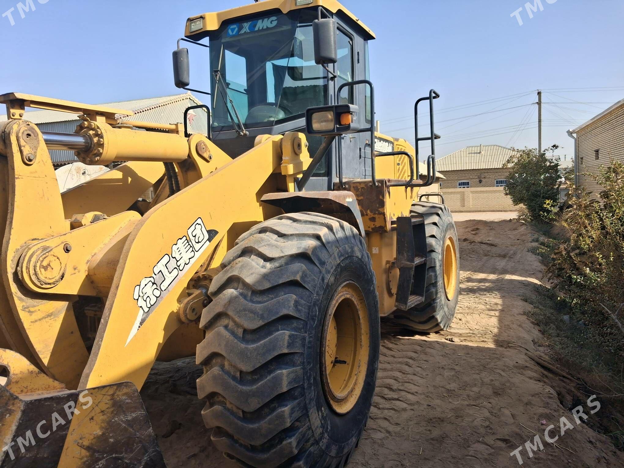 XCMG ZL50 2014 - 660 000 TMT - Мары - img 1