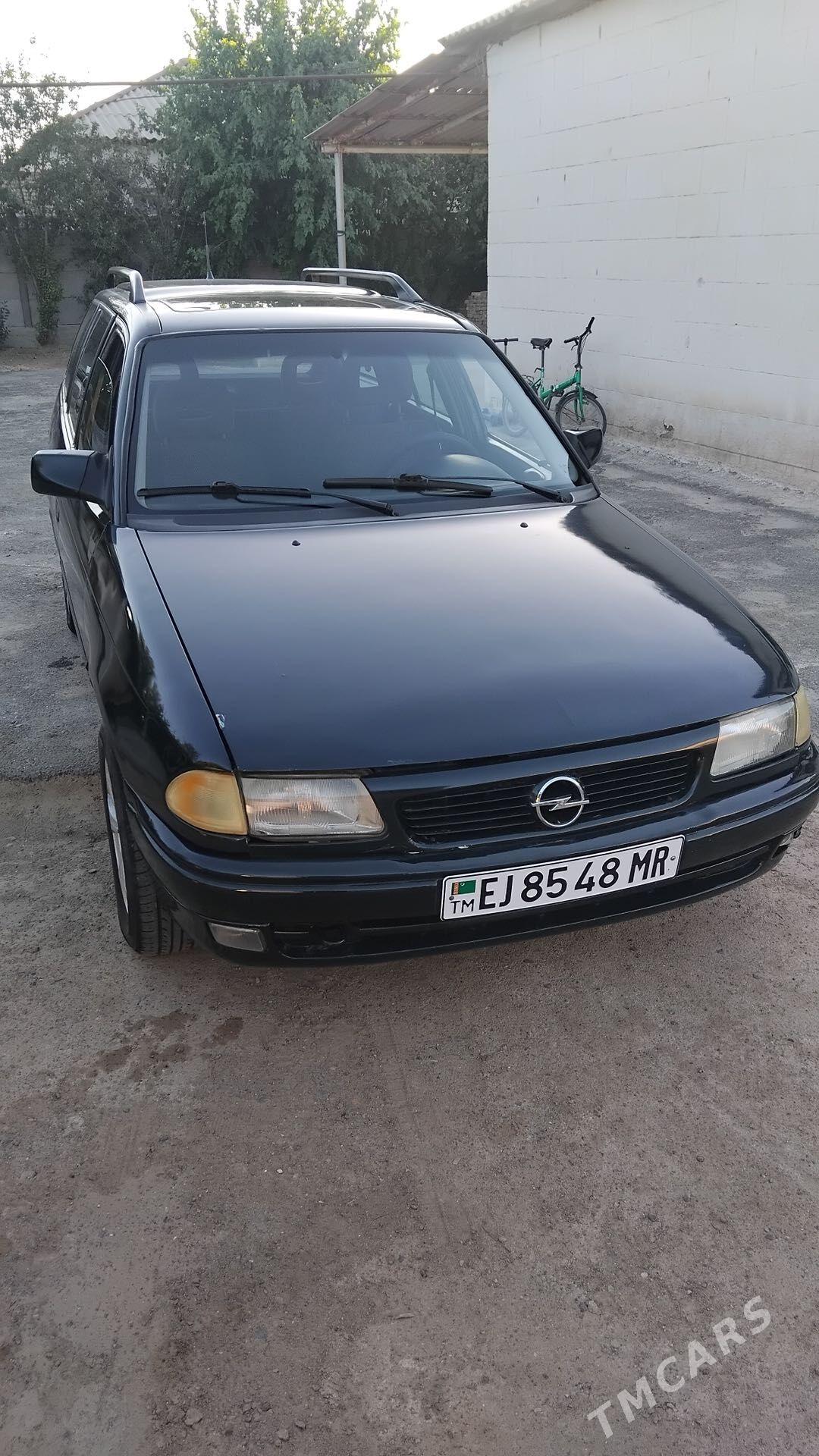 Opel Astra 1994 - 30 000 TMT - Мары - img 1