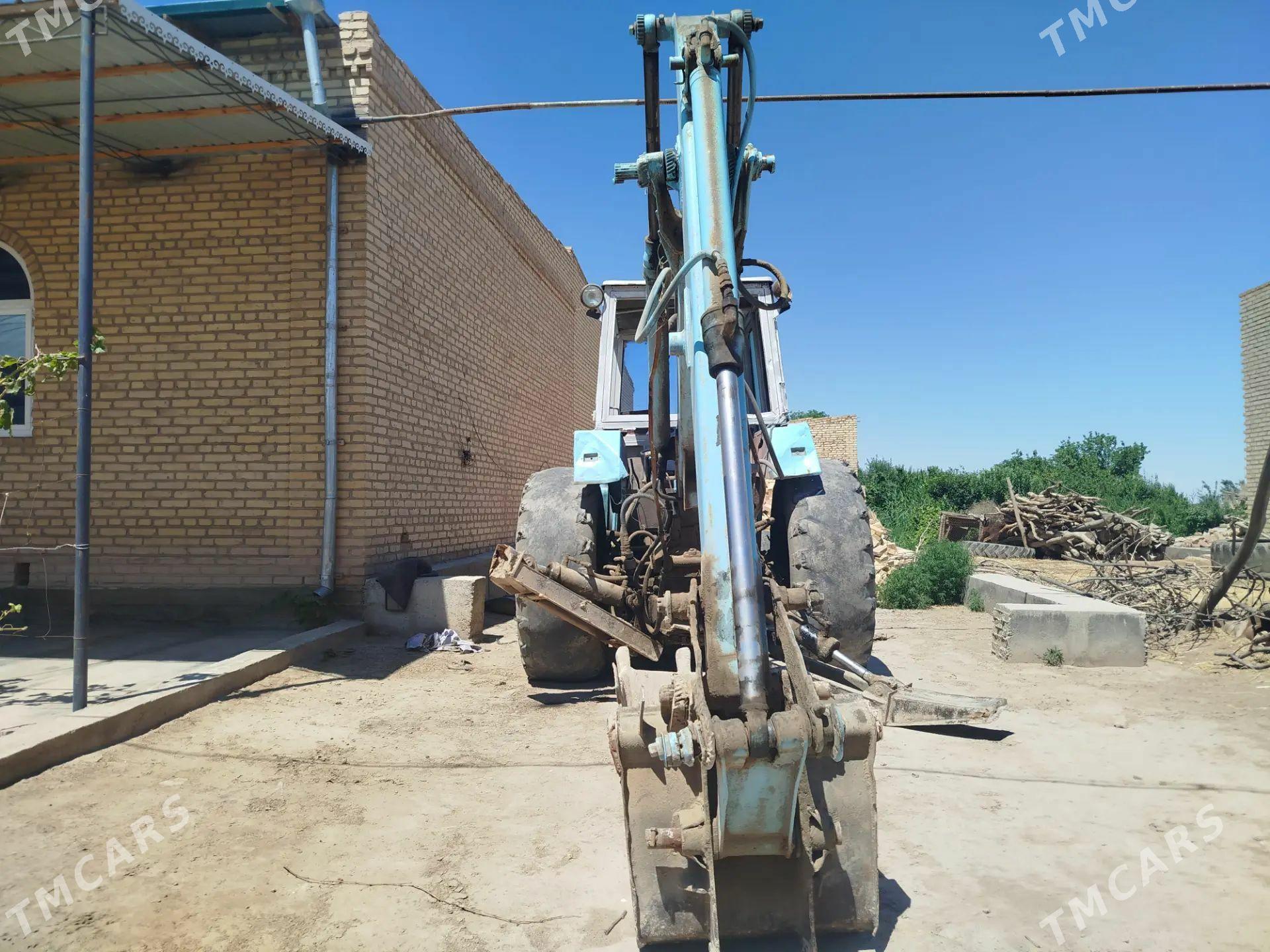MTZ 82 1984 - 50 000 TMT - Дянев - img 1