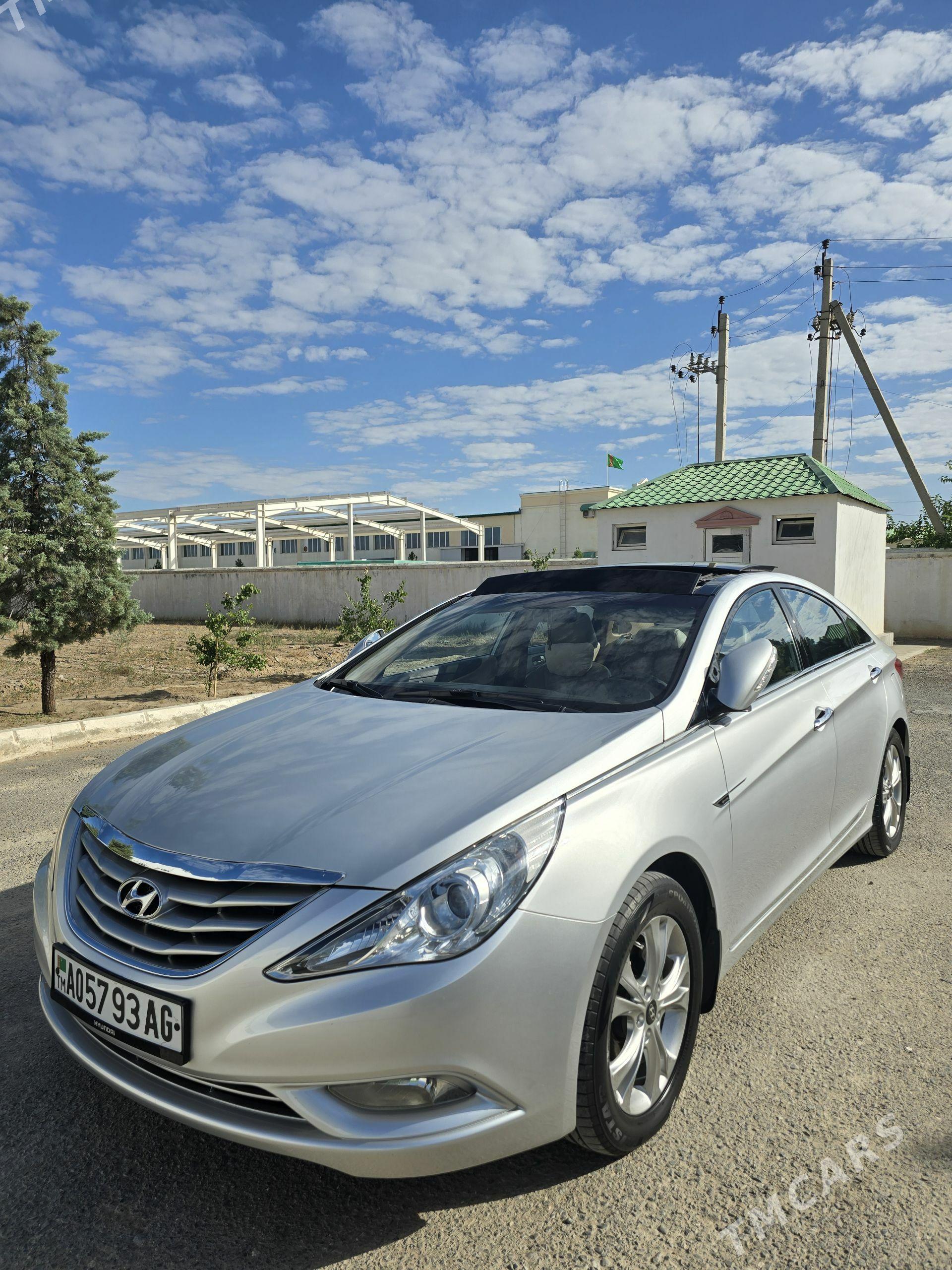 Hyundai Sonata 2012 - 196 000 TMT - 30 mkr - img 1