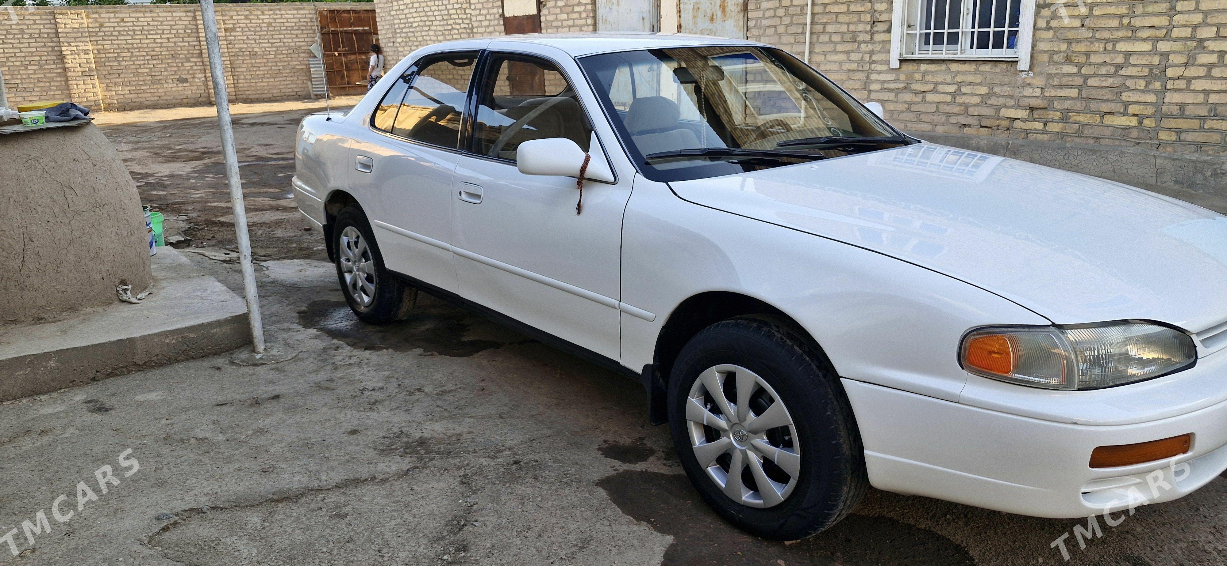 Toyota Camry 1995 - 130 000 TMT - Daşoguz - img 1