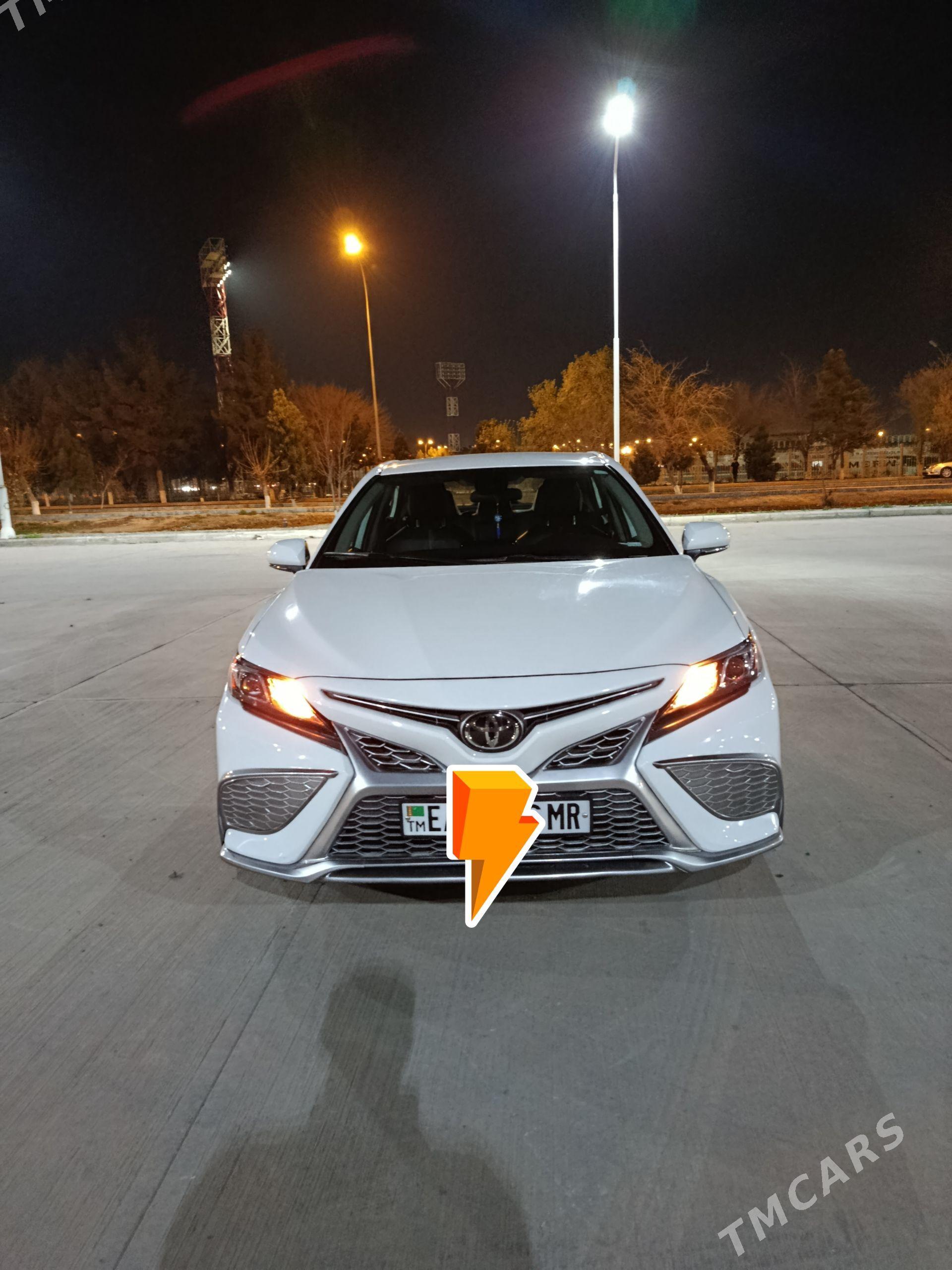 Toyota Camry 2021 - 335 000 TMT - Мары - img 1