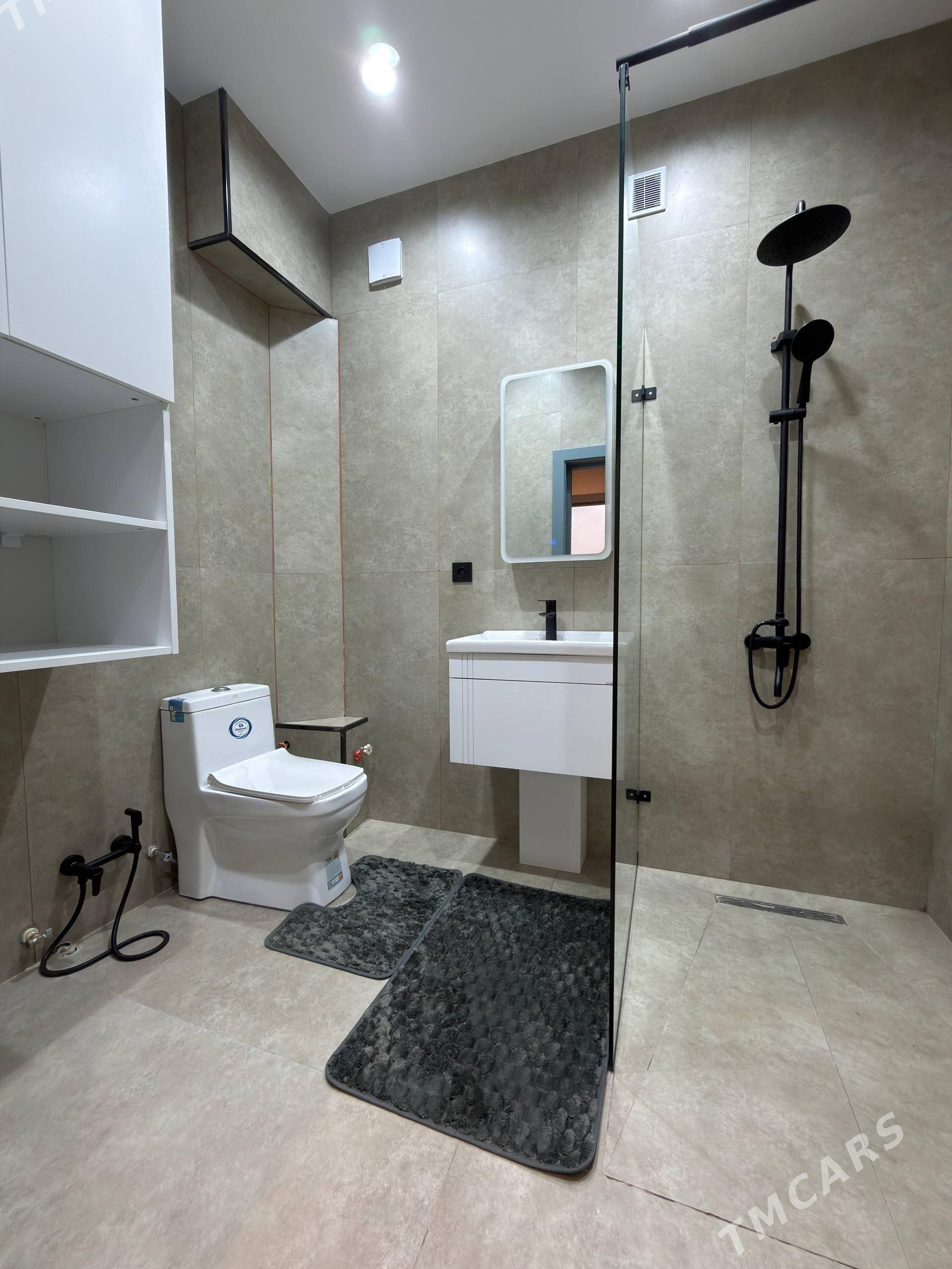 1 ЭТ. 2×3КОМ-60м²,ЦЕНТР! - Türkmenbaşy şaýoly - img 1