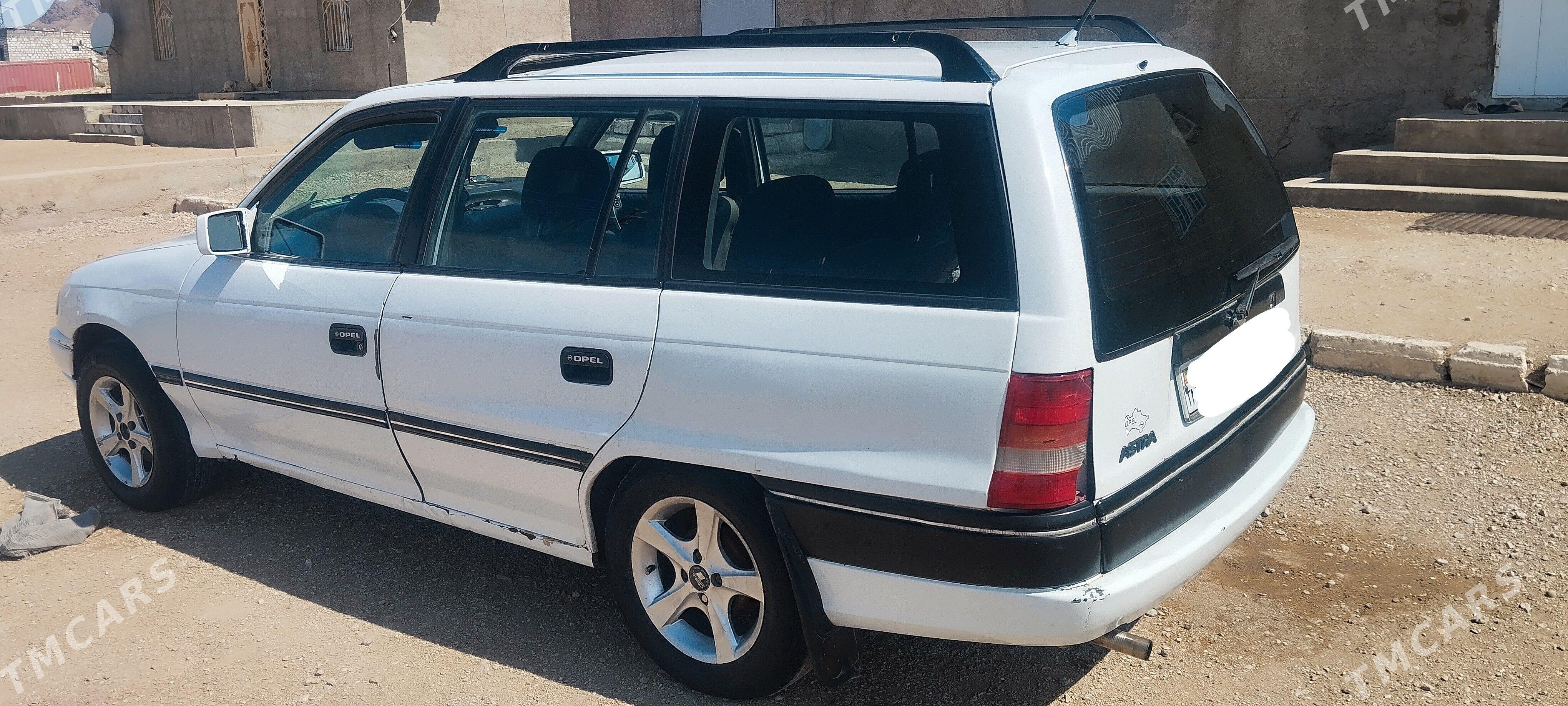 Opel Astra 1992 - 45 000 TMT - Балканабат - img 1