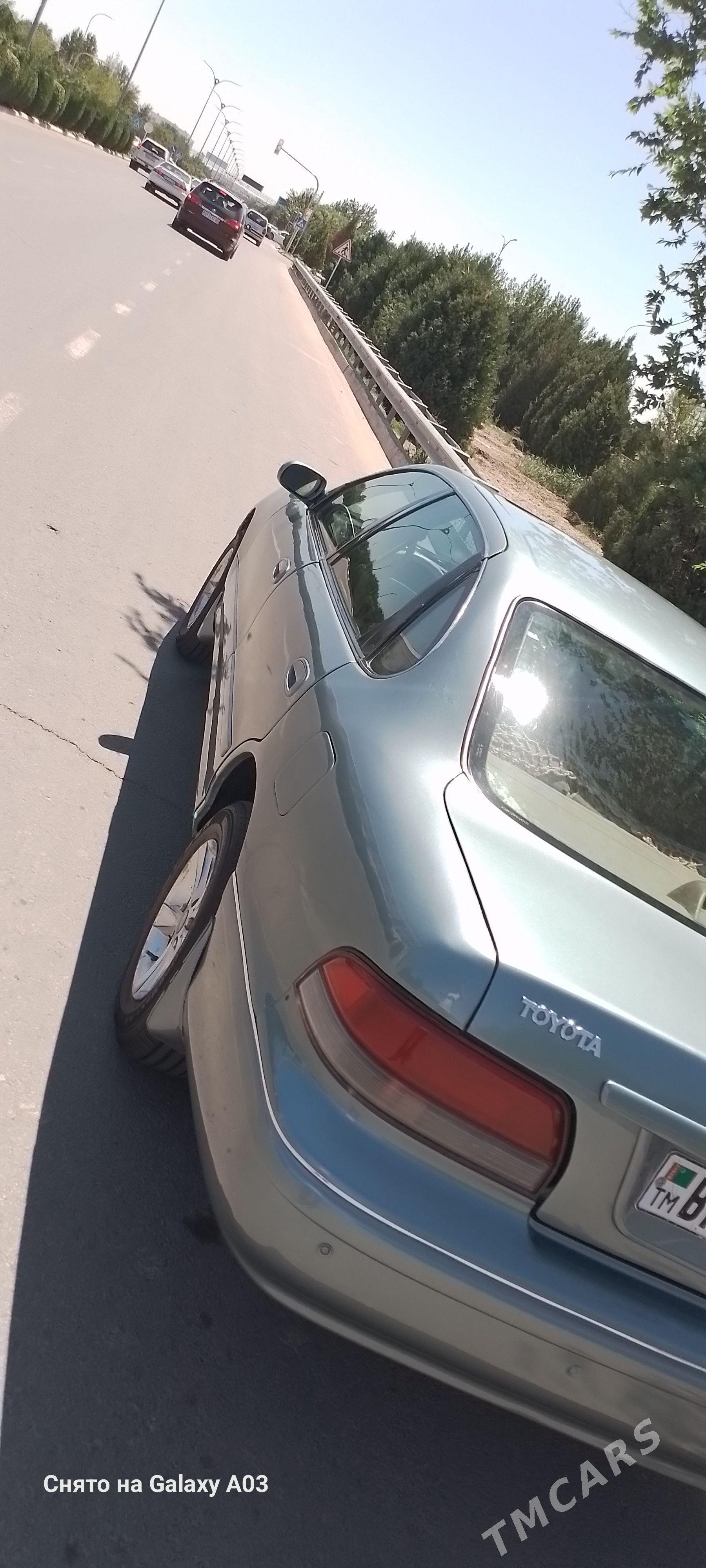 Toyota Avalon 1996 - 125 000 TMT - Дашогуз - img 1