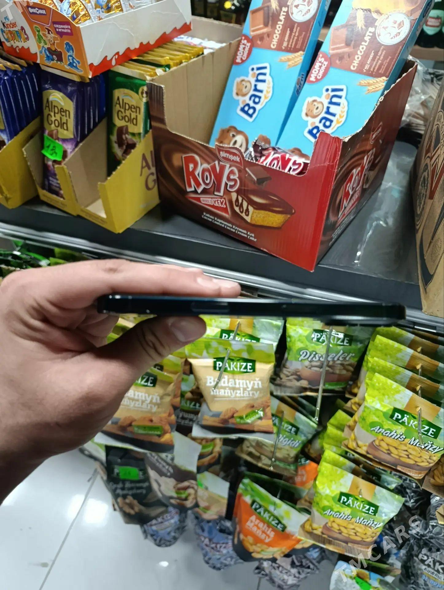 iPhone 16 - Бедев - img 1
