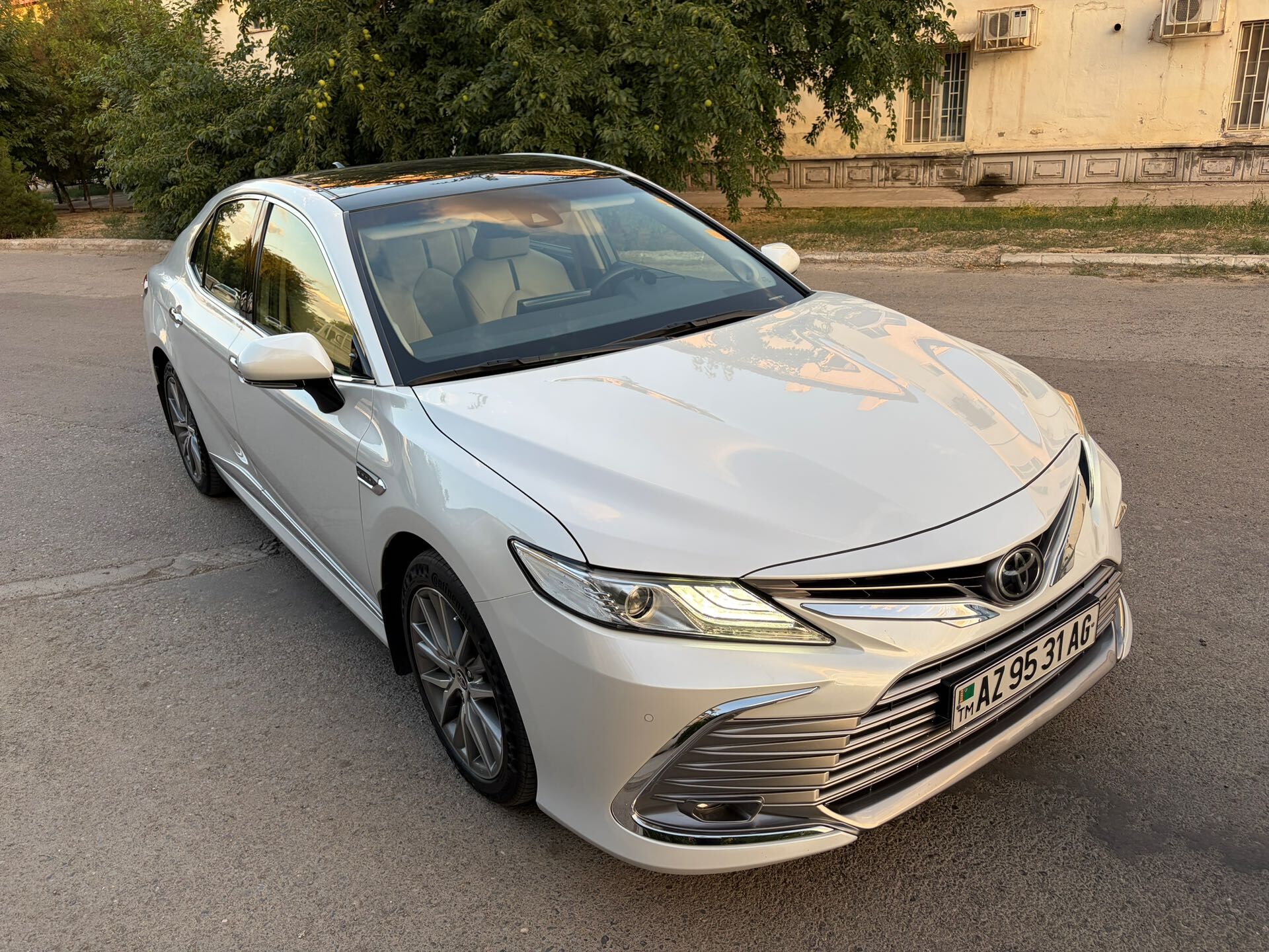 Toyota Camry 2021 - 575 000 TMT - Ашхабад - img 1