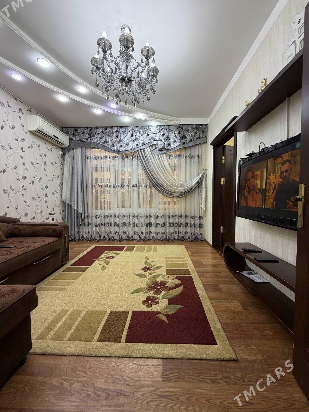 Аренда Мир5 2 этаж 3+1 комнат - Ашхабад - img 1