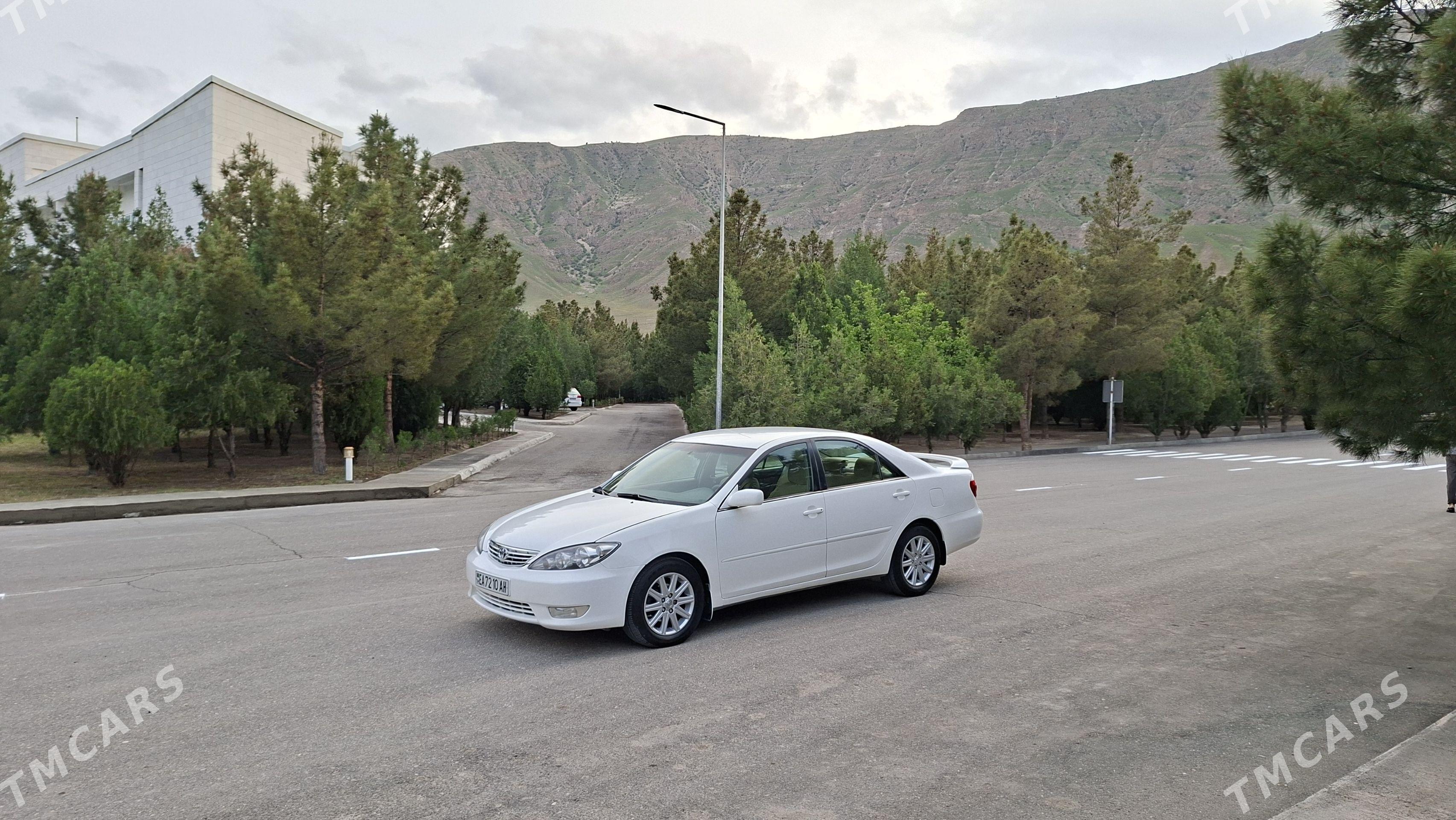 Toyota Camry 2005 - 225 000 TMT - Bäherden - img 1