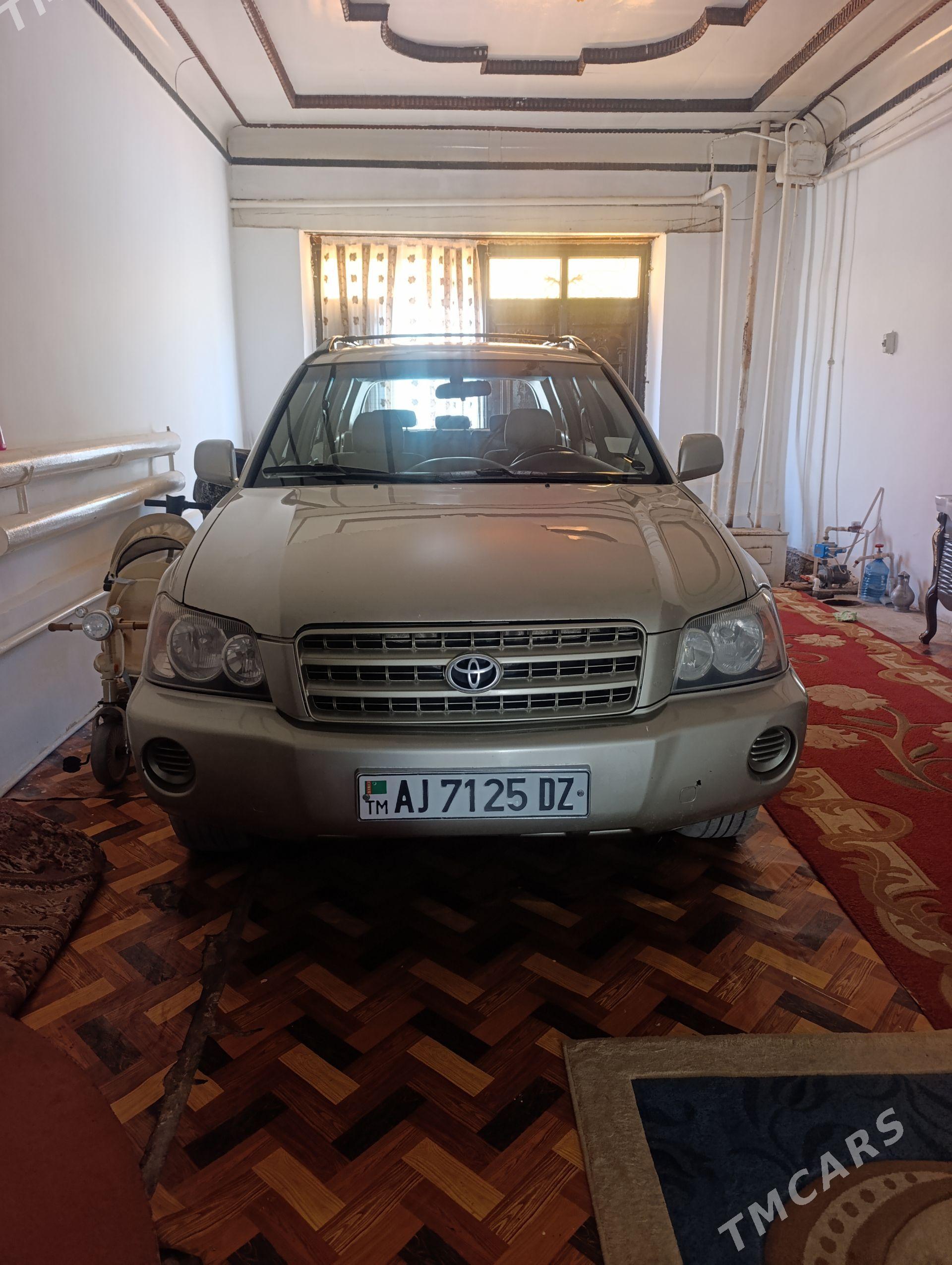 Toyota Highlander 2003 - 230 000 TMT - Кёнеургенч - img 1