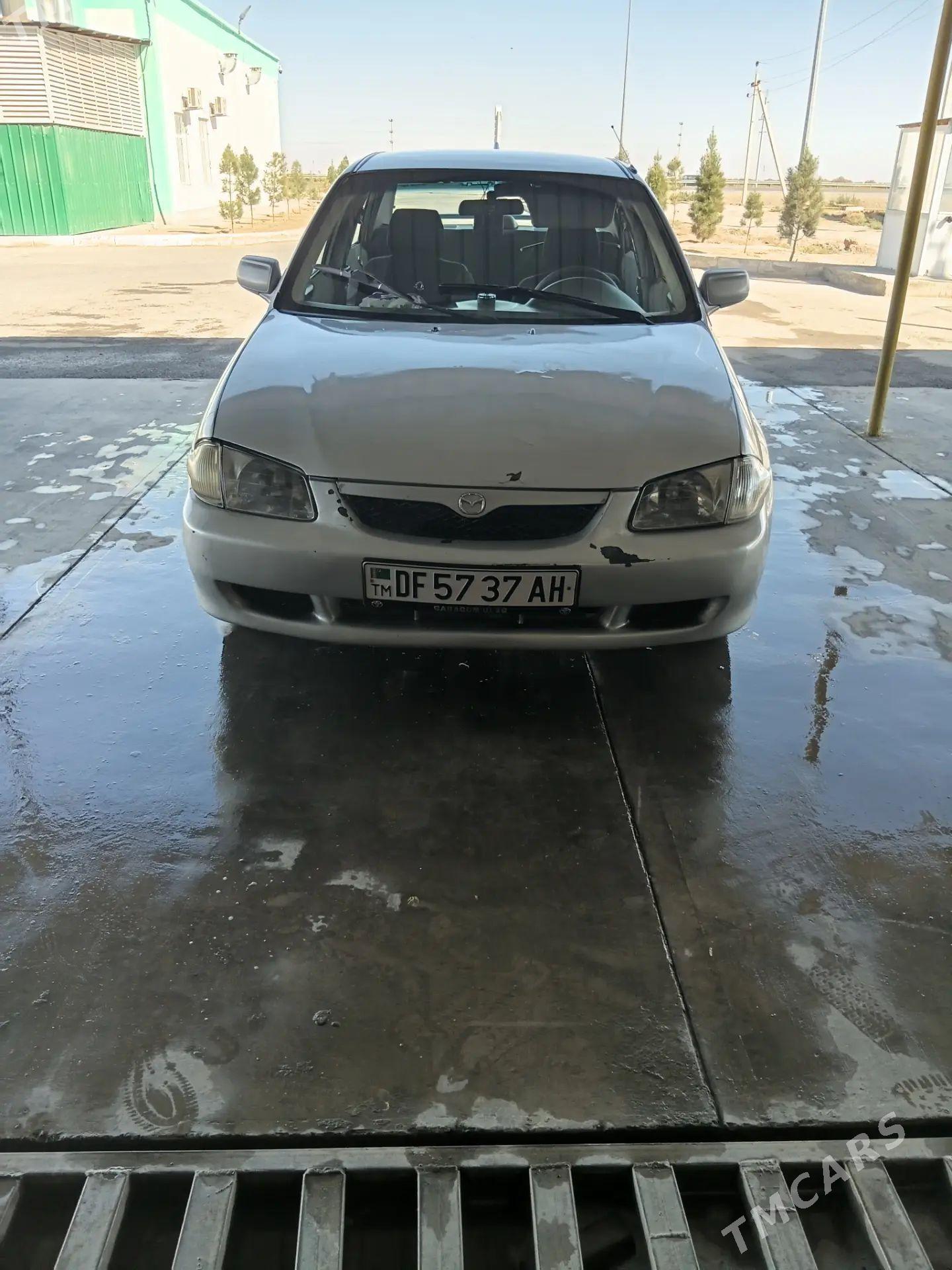 Toyota Corolla 2005 - 50 000 TMT - Теджен - img 1