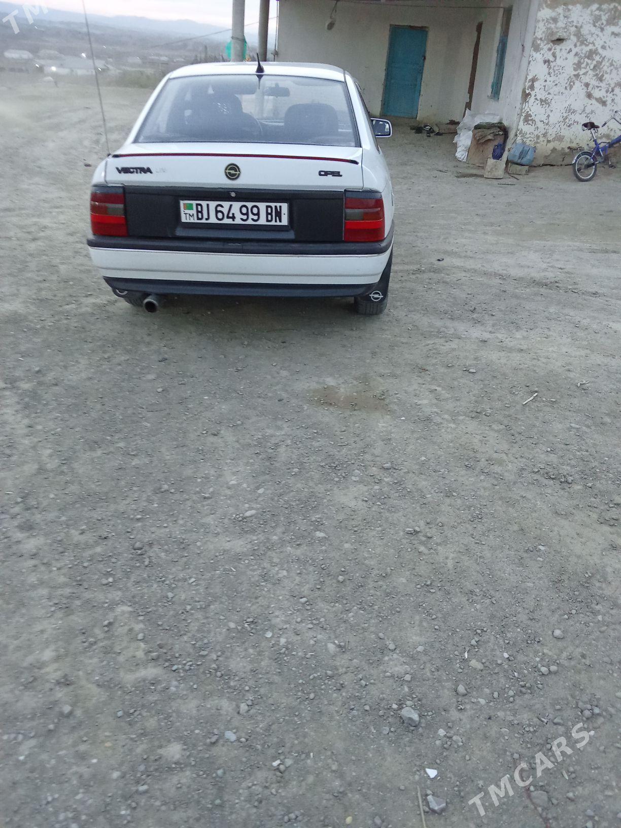 Opel Vectra 1992 - 45 000 TMT - Махтумкули - img 1