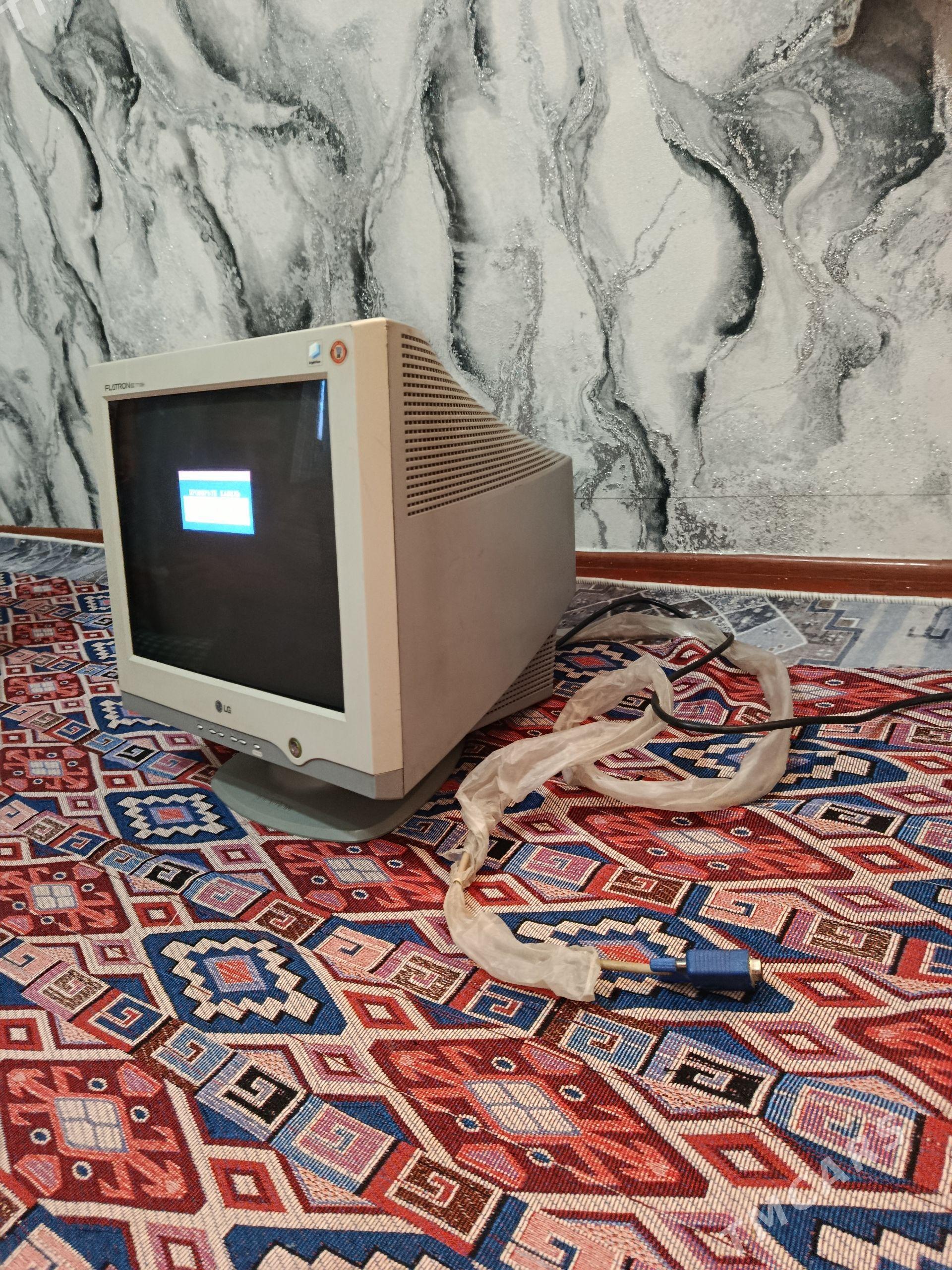 Monitor kompyuter - Mary - img 1