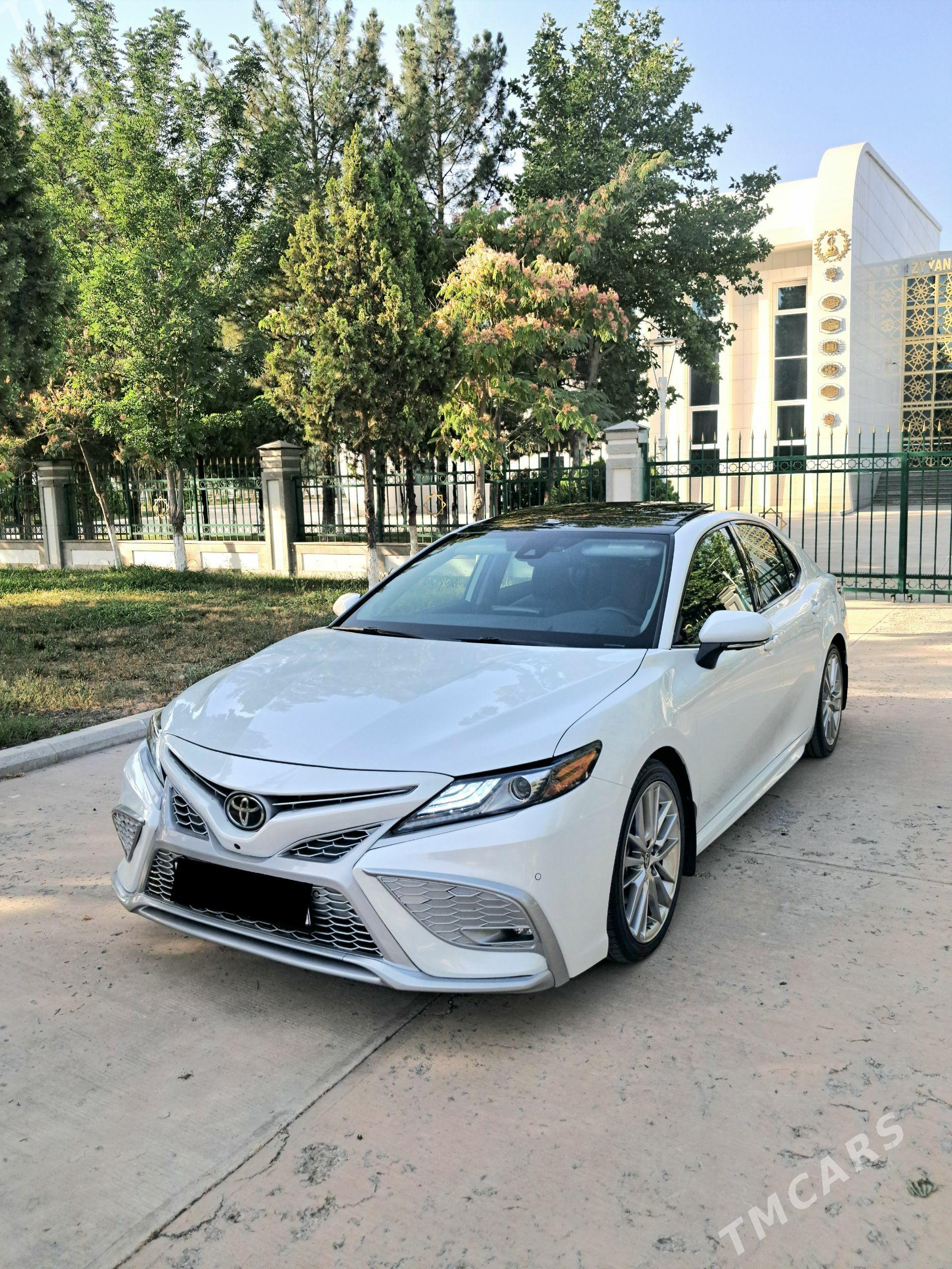 Toyota Camry 2023 - 450 000 TMT - "Алтын Асыр" Гундогар базары ( Толкучка) - img 1