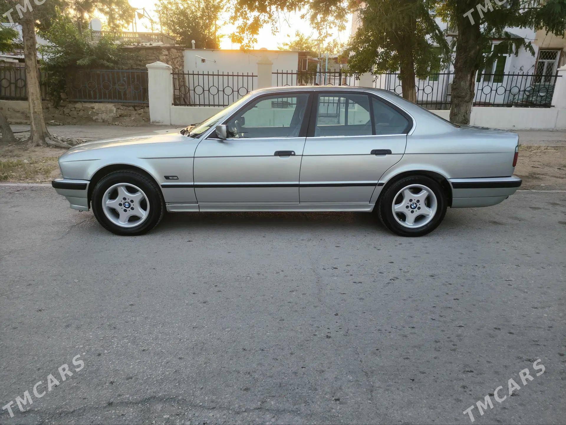BMW 525 1995 - 75 000 TMT - Balkanabat - img 1
