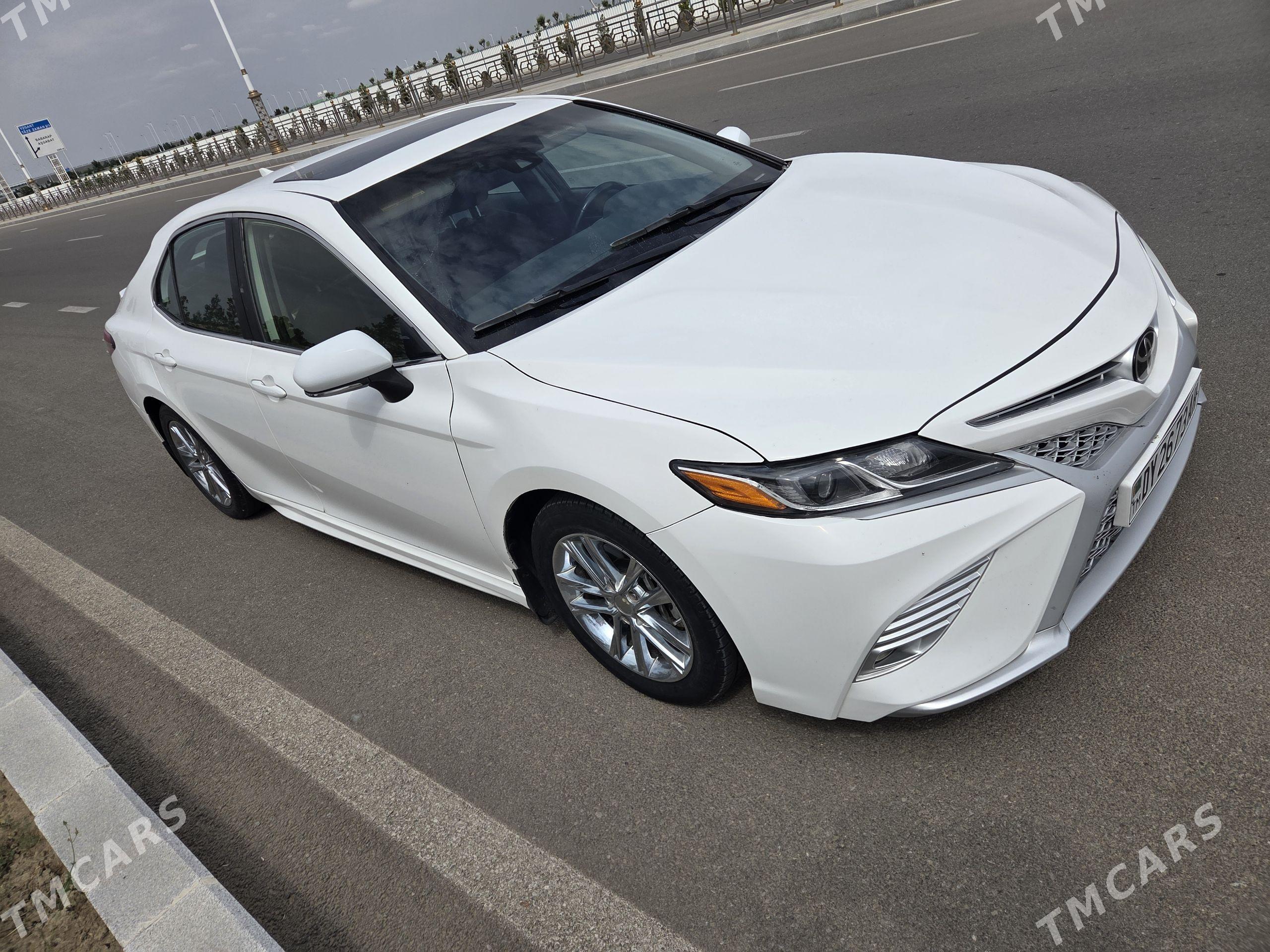 Toyota Camry 2018 - 310 000 TMT - Aşgabat - img 1