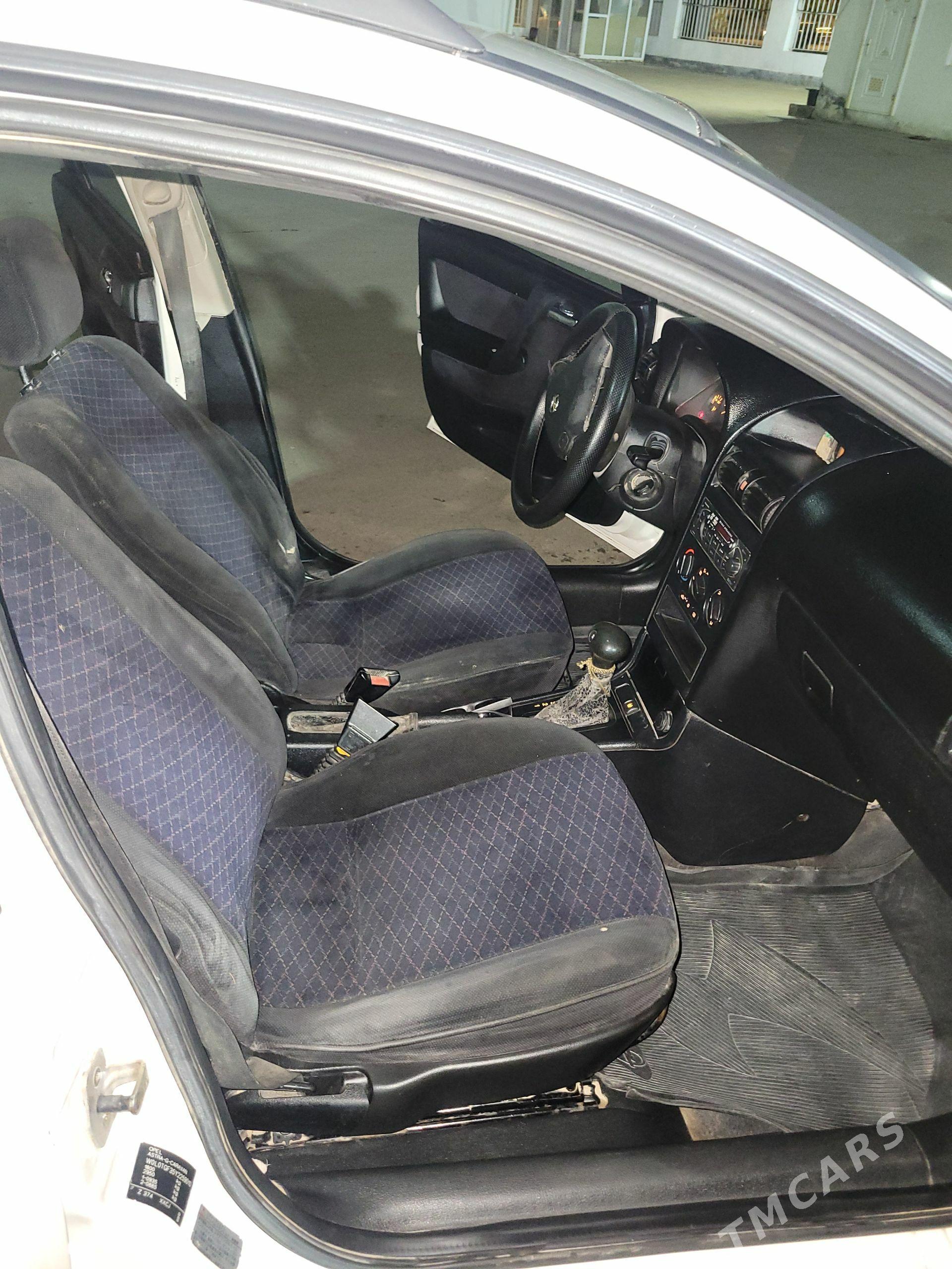 Opel Astra 2001 - 90 000 TMT - Дашогуз - img 1