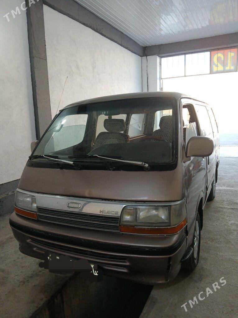 Toyota Hiace 1992 - 60 000 TMT - Мары - img 1
