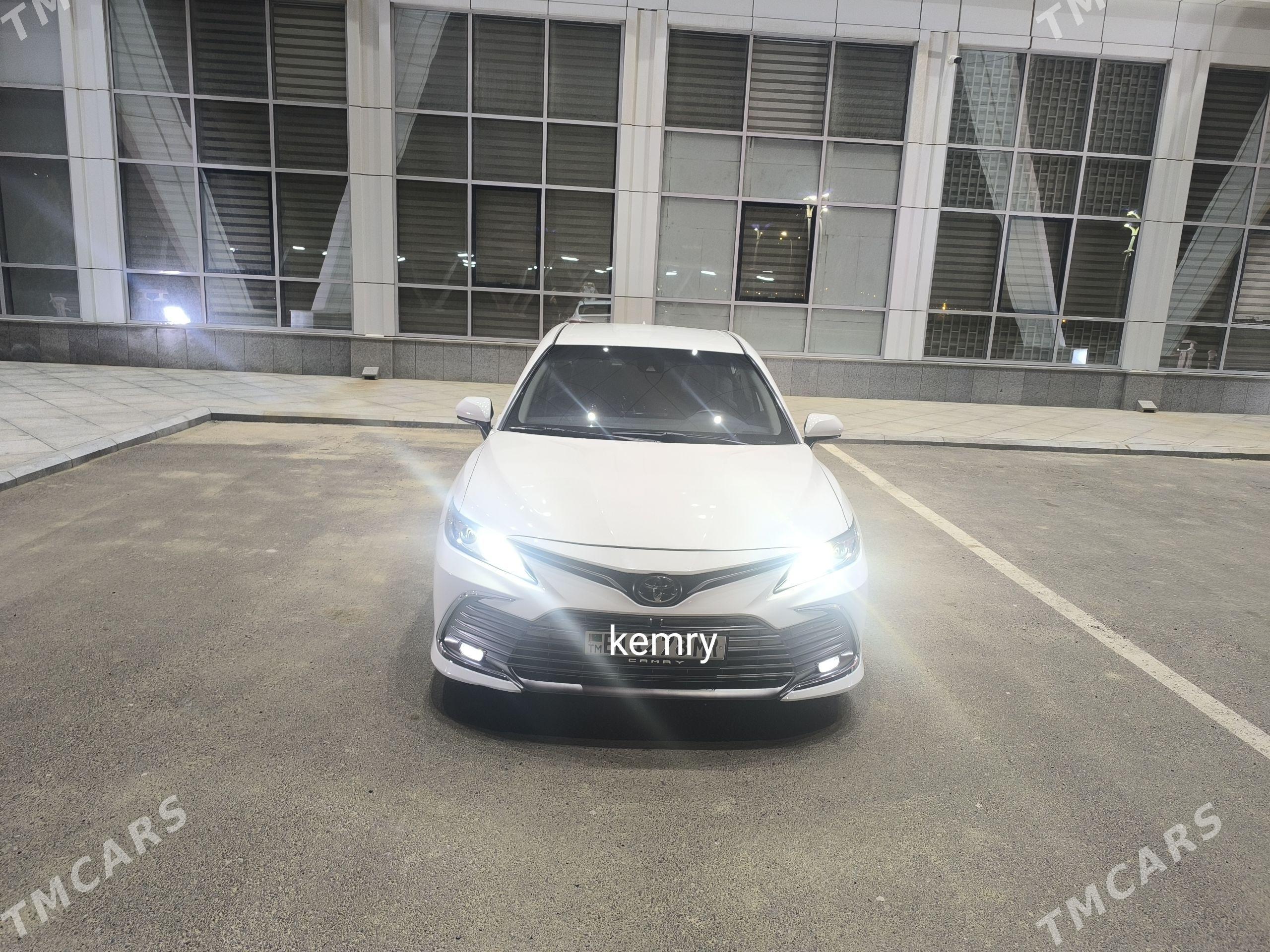 Toyota Camry 2022 - 320 000 TMT - Мары - img 1
