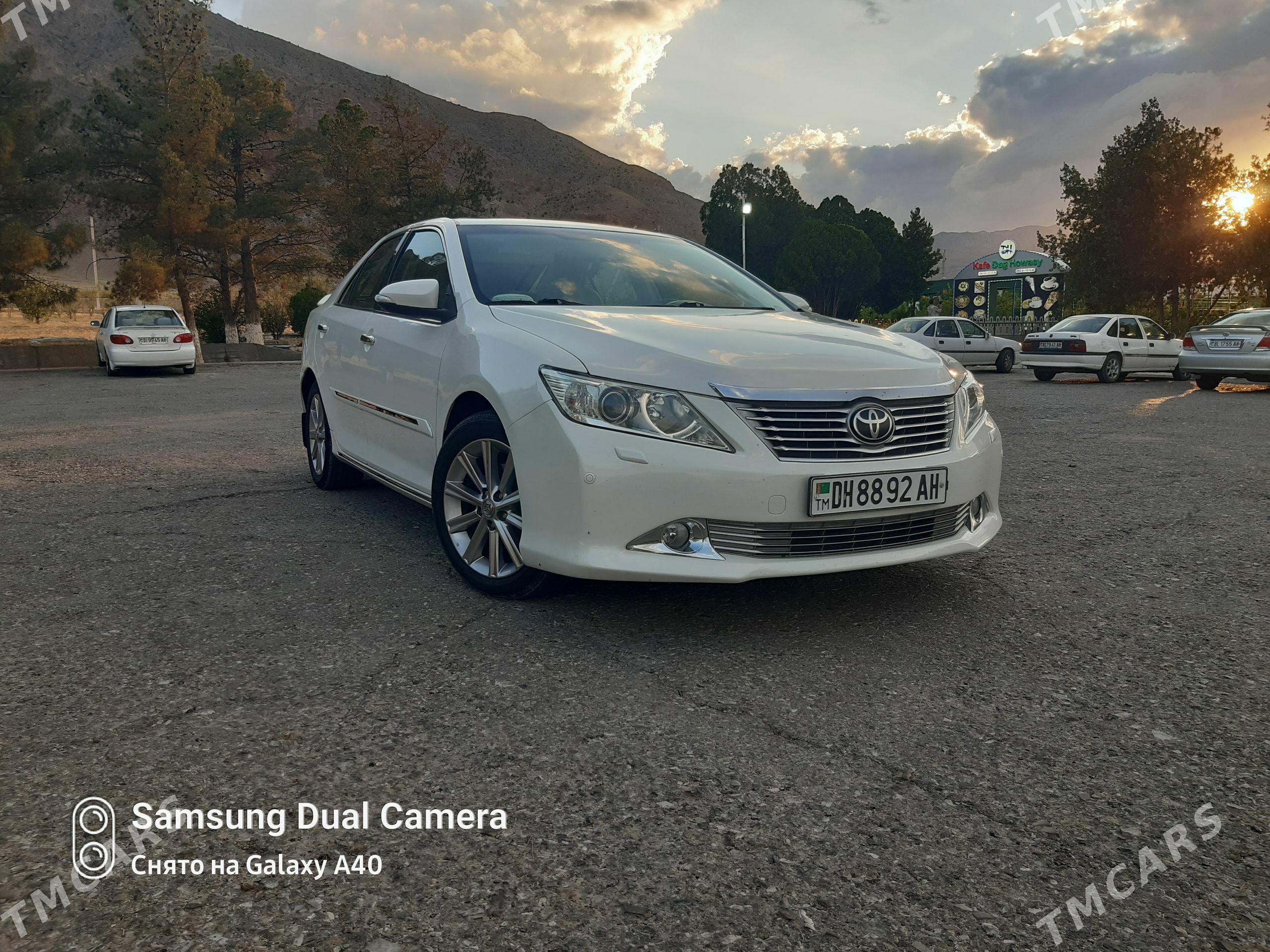 Toyota Aurion 2013 - 360 000 TMT - Bäherden - img 1