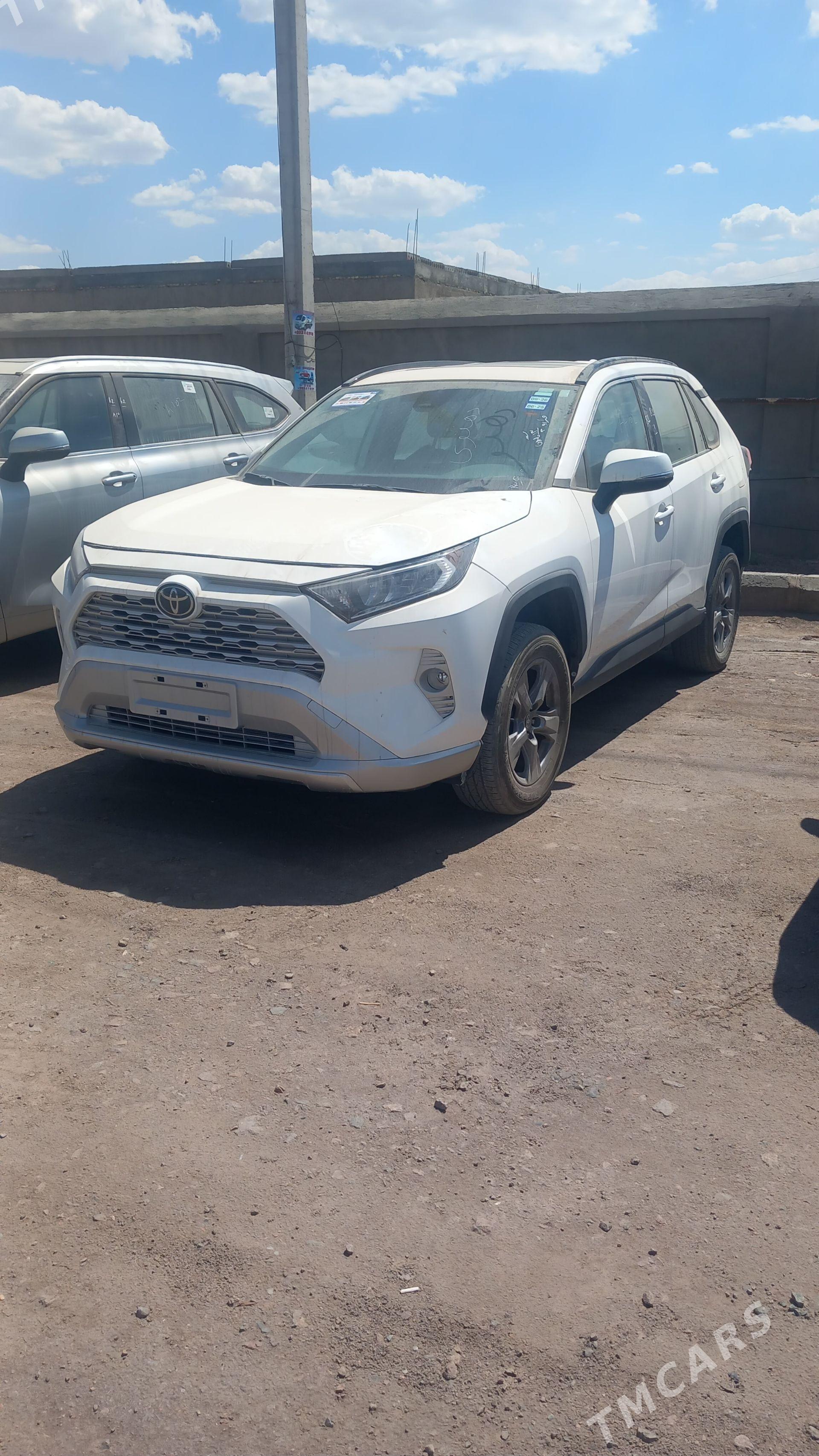 Toyota RAV4 2022 - 380 000 TMT - Дашогуз - img 1