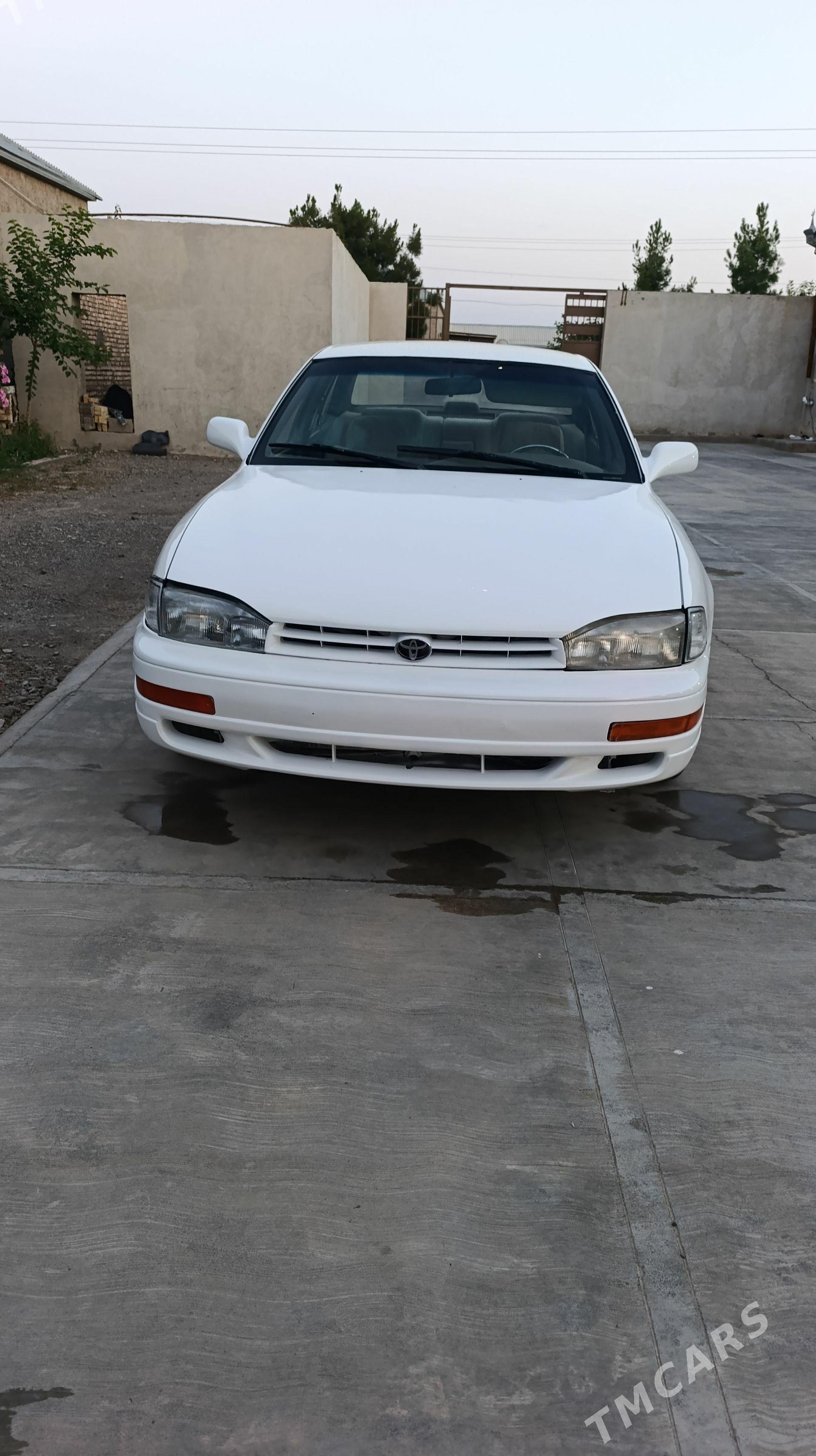 Toyota Camry 1994 - 105 000 TMT - Sarahs - img 1