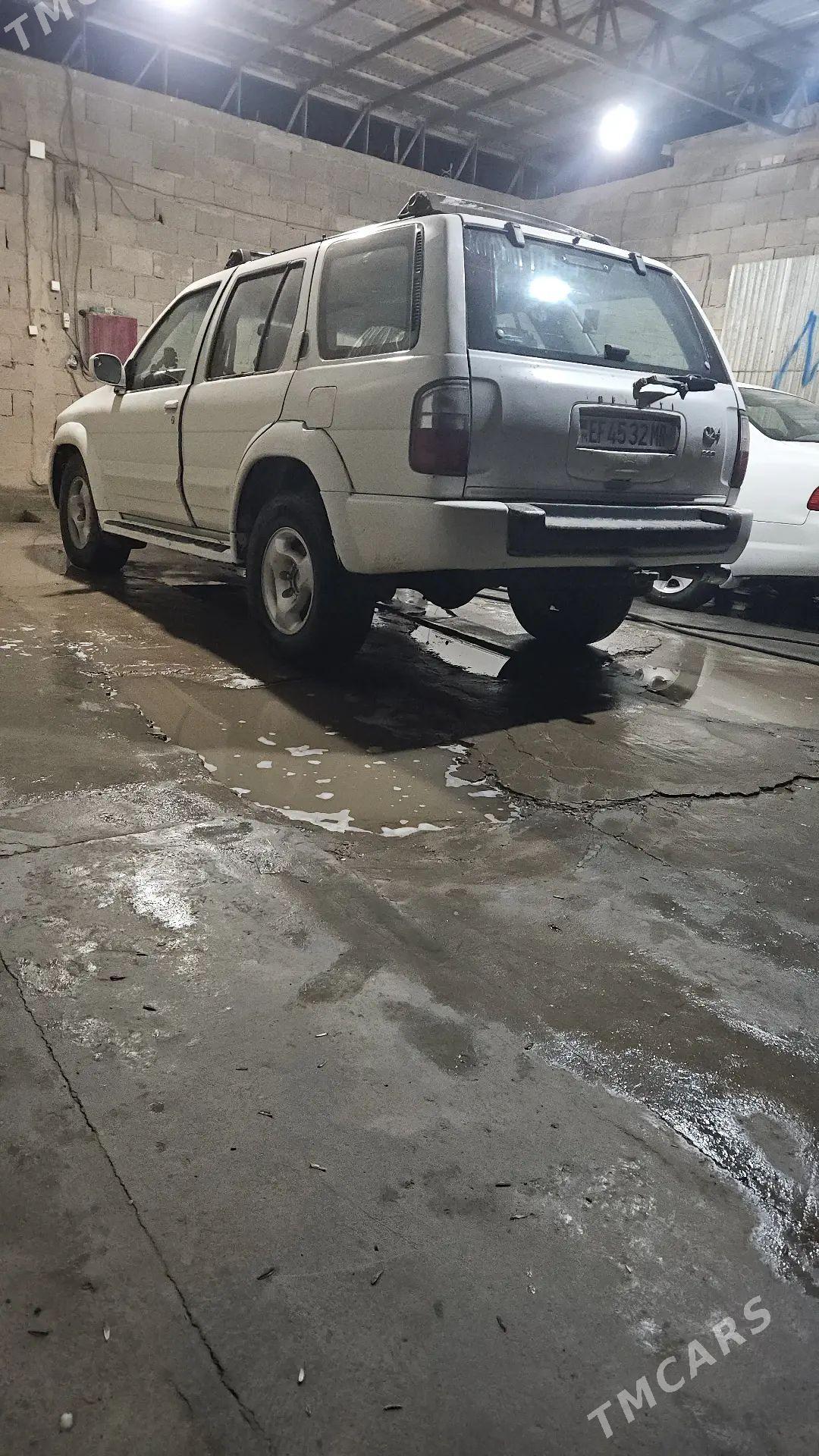 Infiniti QX4 1997 - 85 000 TMT - Мургап - img 1