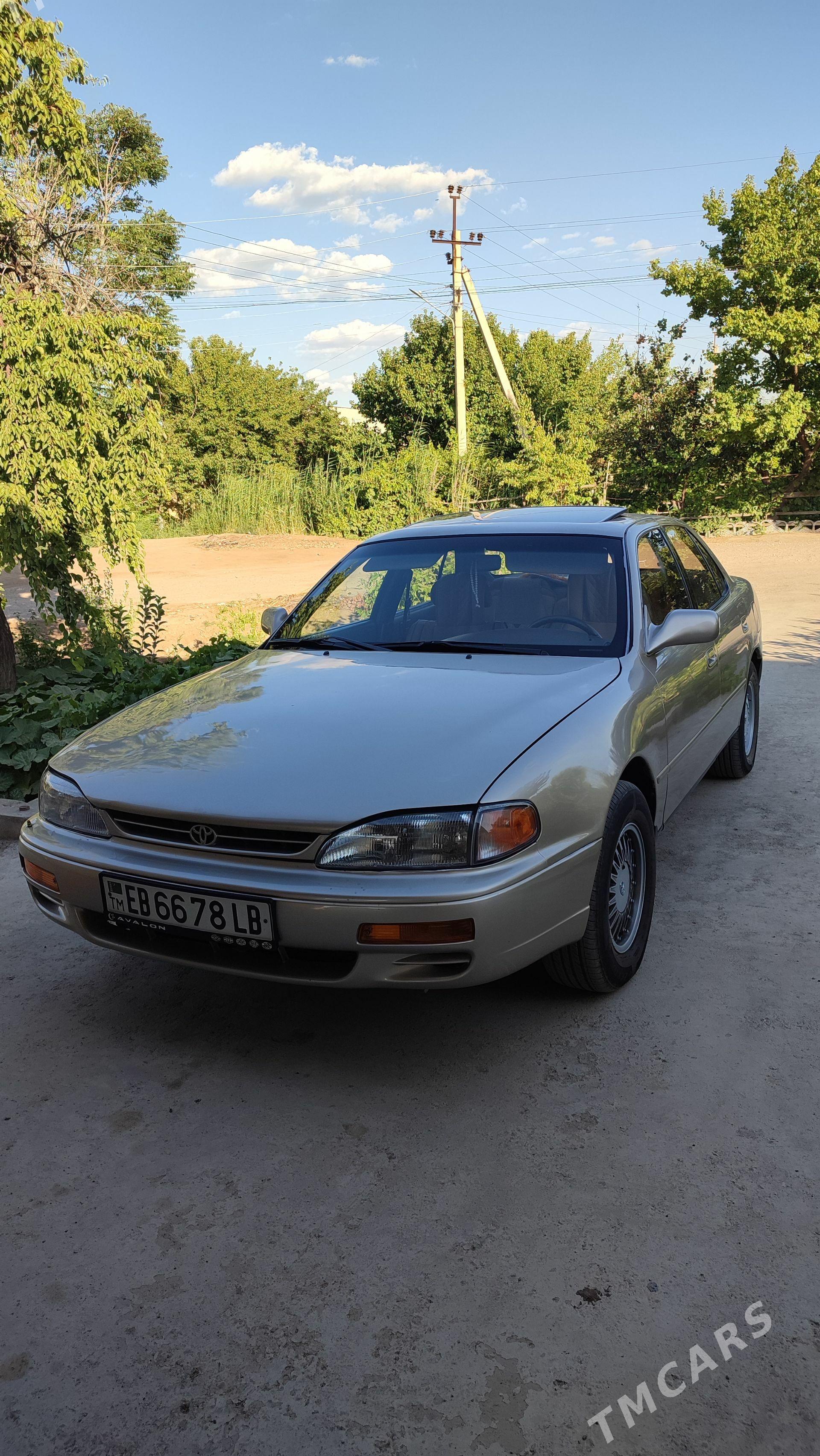 Toyota Camry 1994 - 110 000 TMT - Sakar - img 1