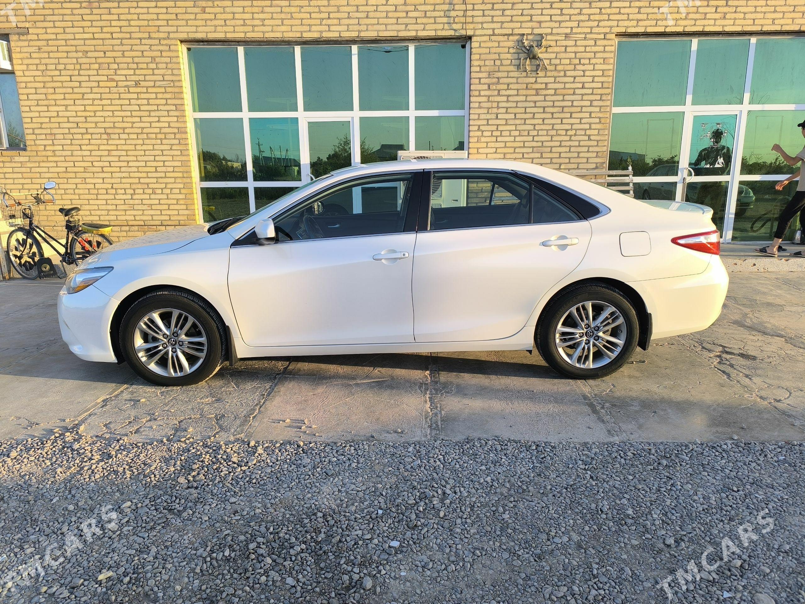 Toyota Camry 2017 - 300 000 TMT - Sakarçäge - img 1