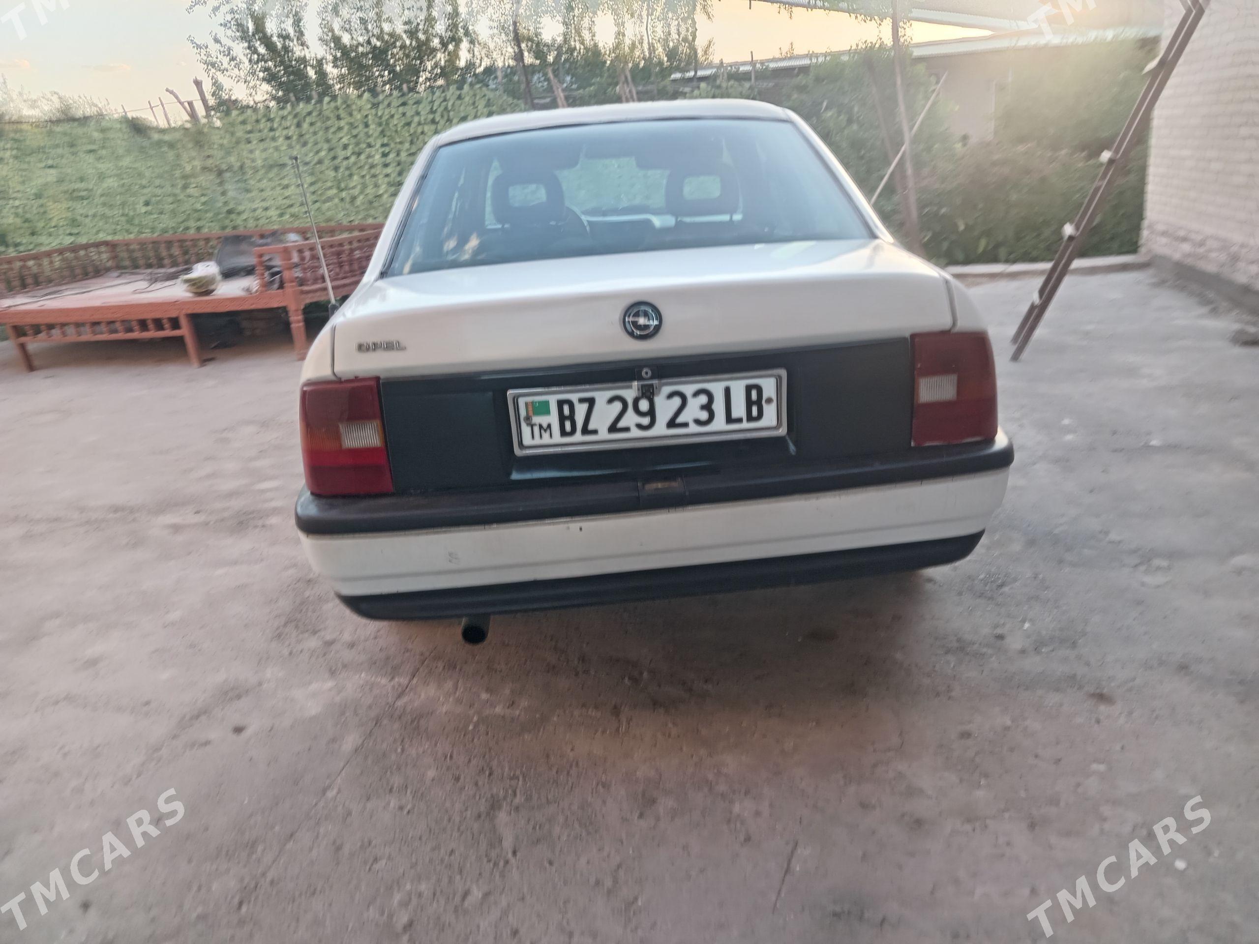 Opel Vectra 1991 - 33 000 TMT - Туркменабат - img 1