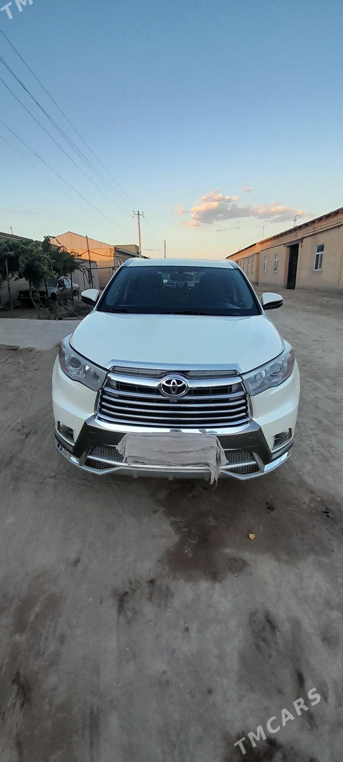 Toyota Highlander 2014 - 420 000 TMT - Туркменабат - img 1