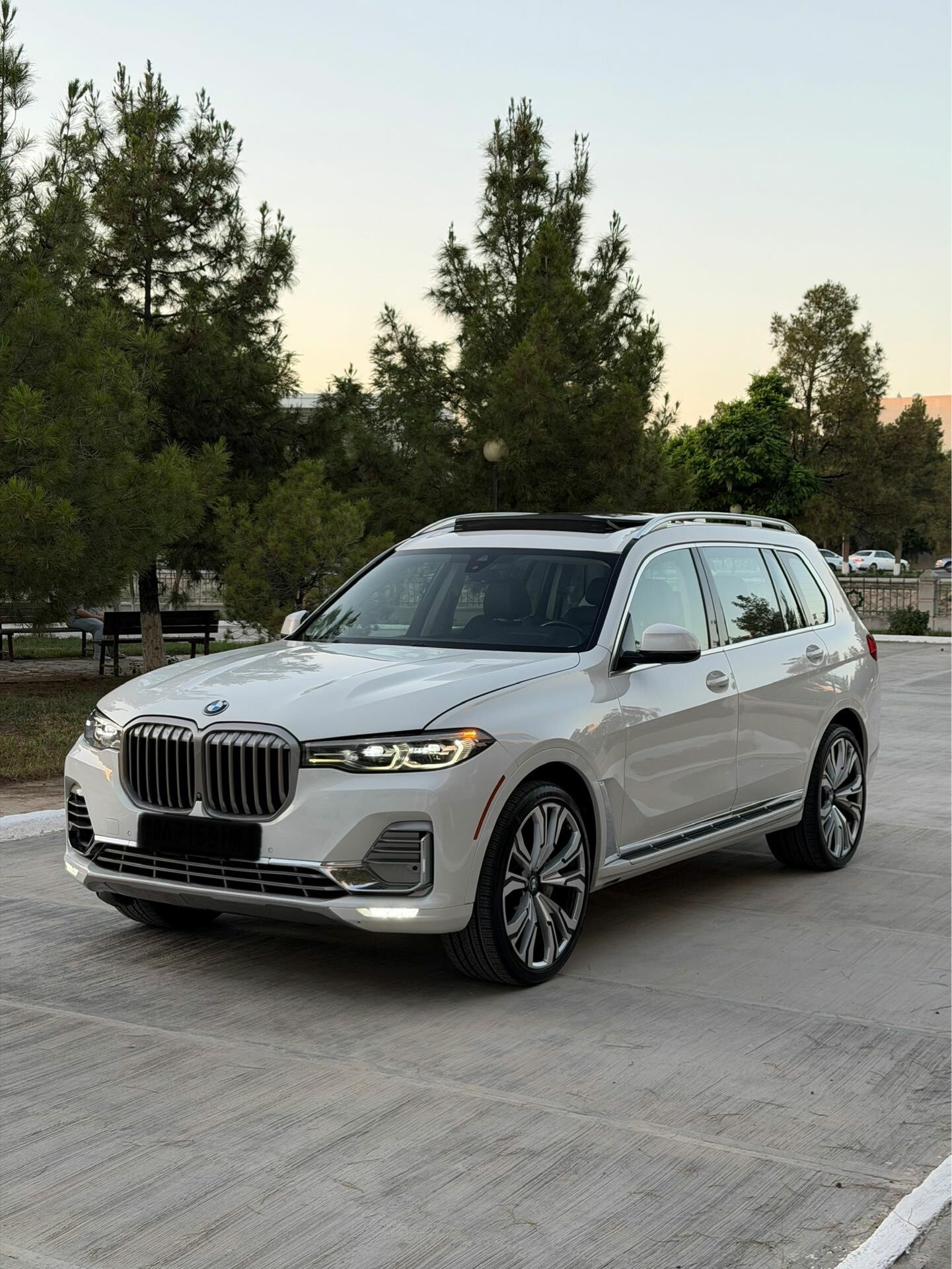 BMW X7 2021 - 1 250 000 TMT - Туркменабат - img 1