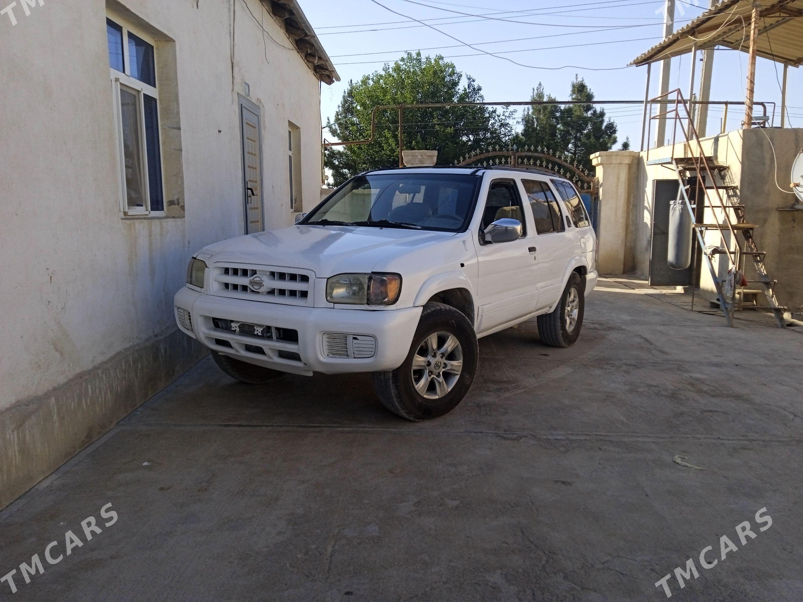 Nissan Pathfinder 1996 - 65 000 TMT - Tejen - img 1