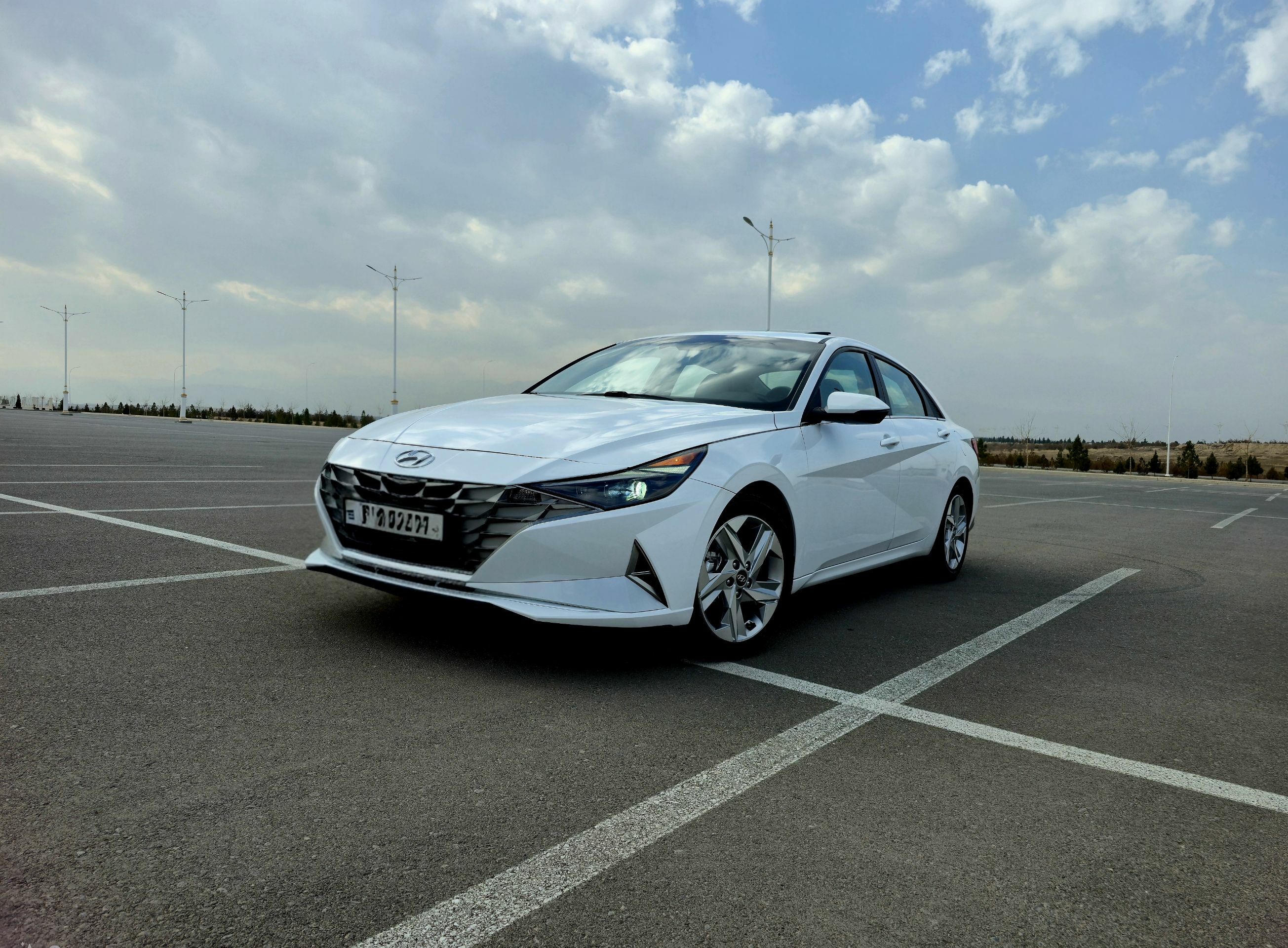 Hyundai Elantra 2021 - 305 000 TMT - Ашхабад - img 1