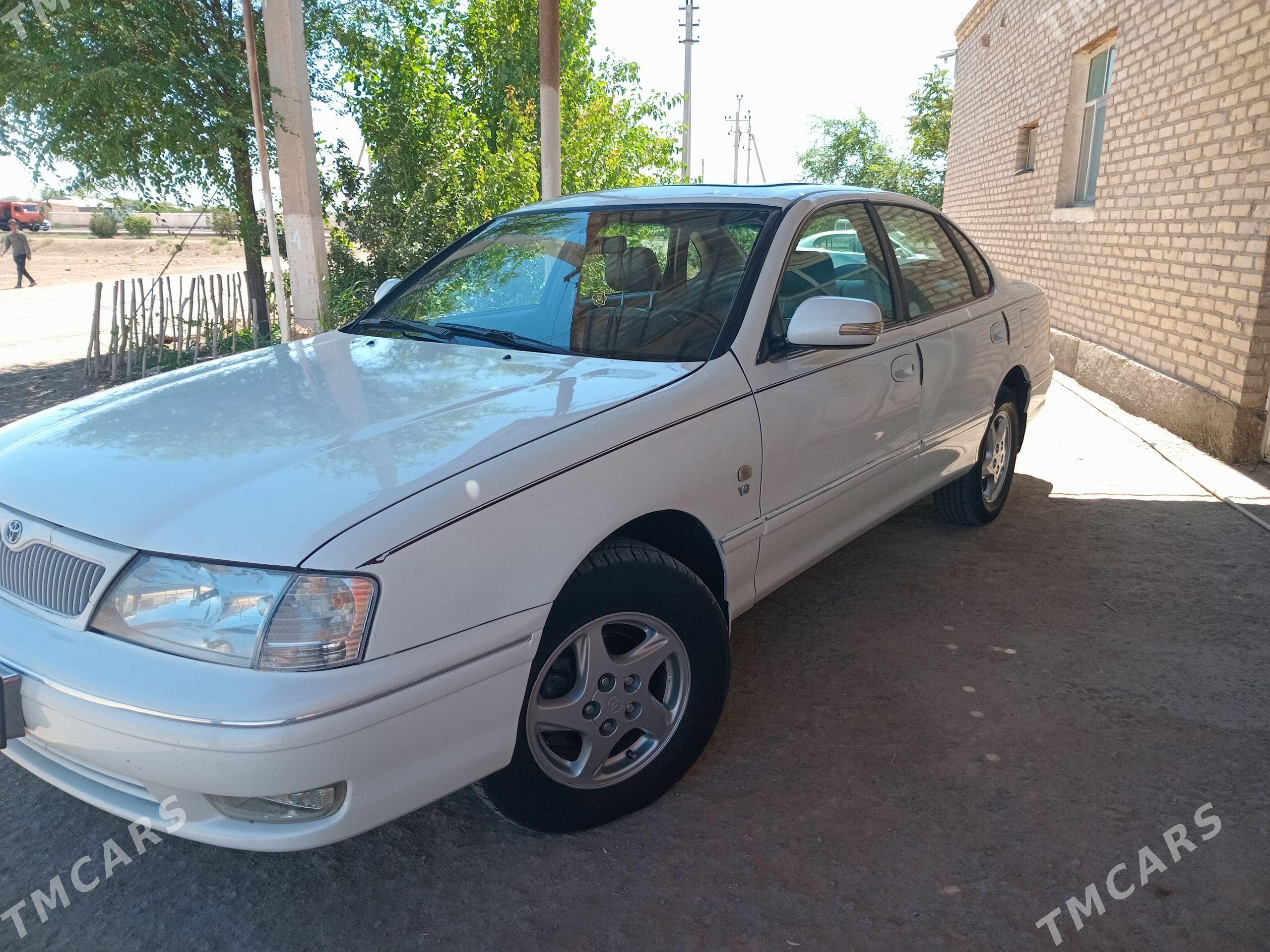 Toyota Avalon 1998 - 150 000 TMT - Köneürgenç - img 1
