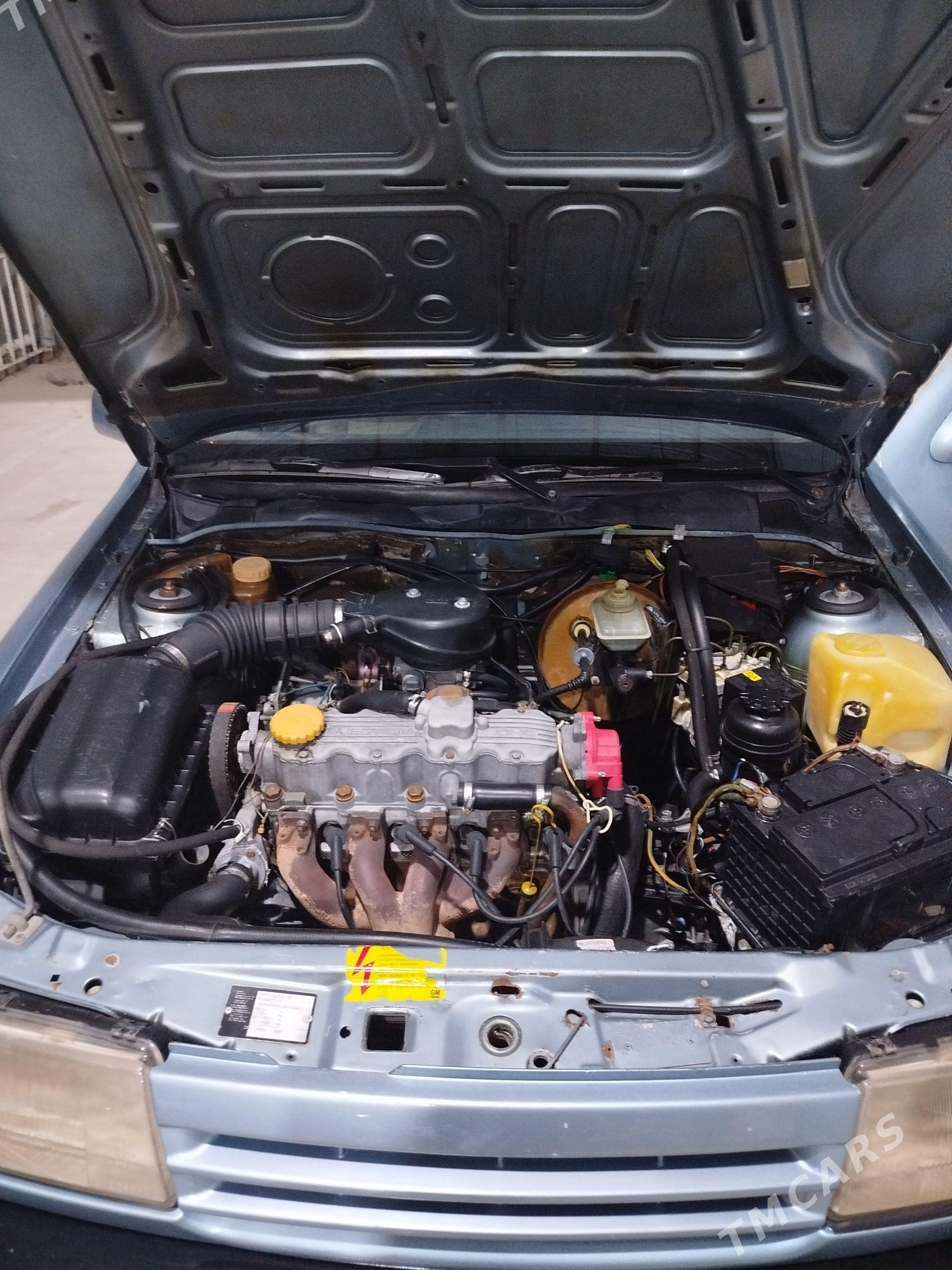 Opel Vectra 1991 - 33 000 TMT - Magdanly - img 1
