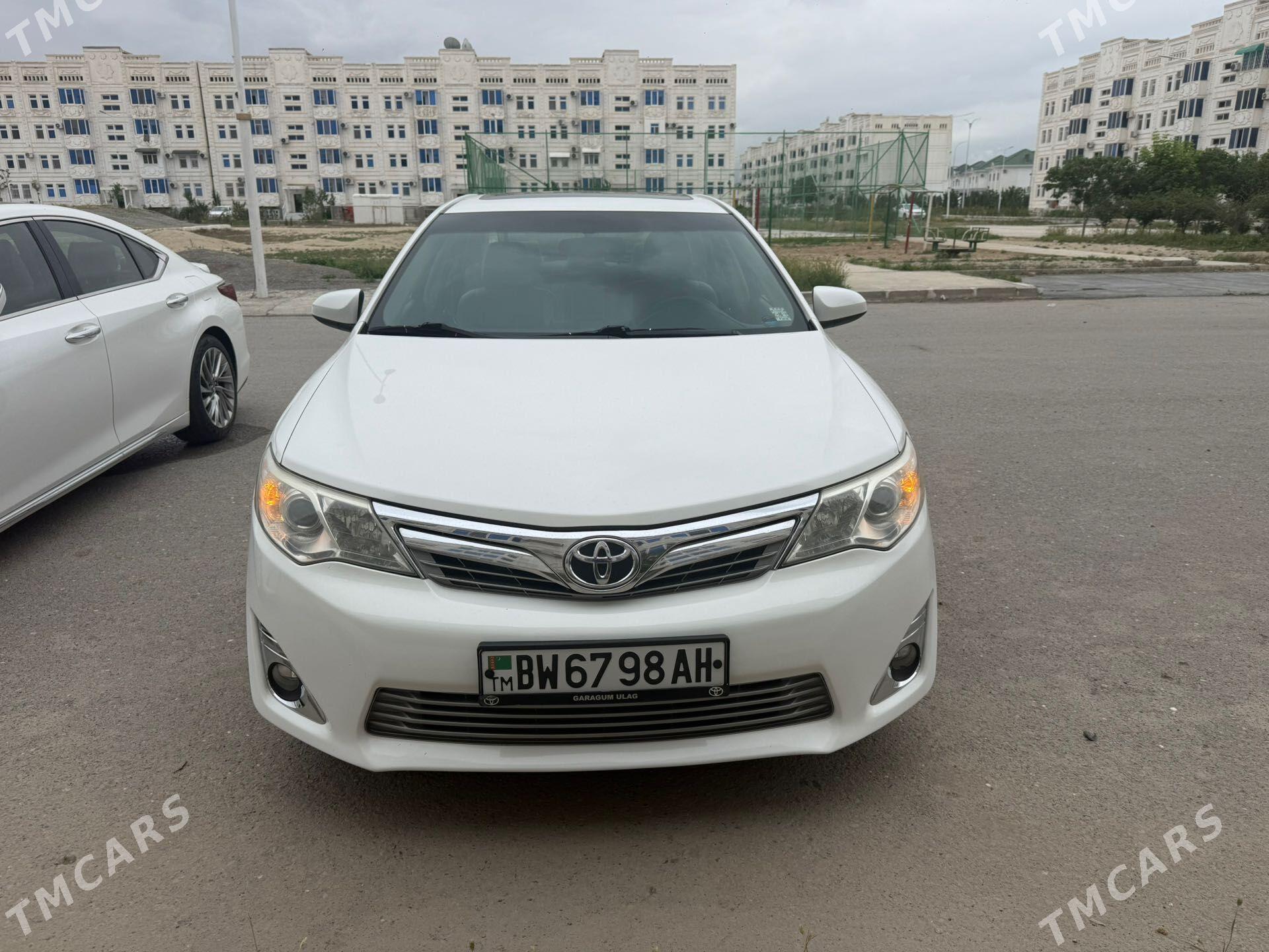 Toyota Camry 2013 - 300 000 TMT - Mary - img 1