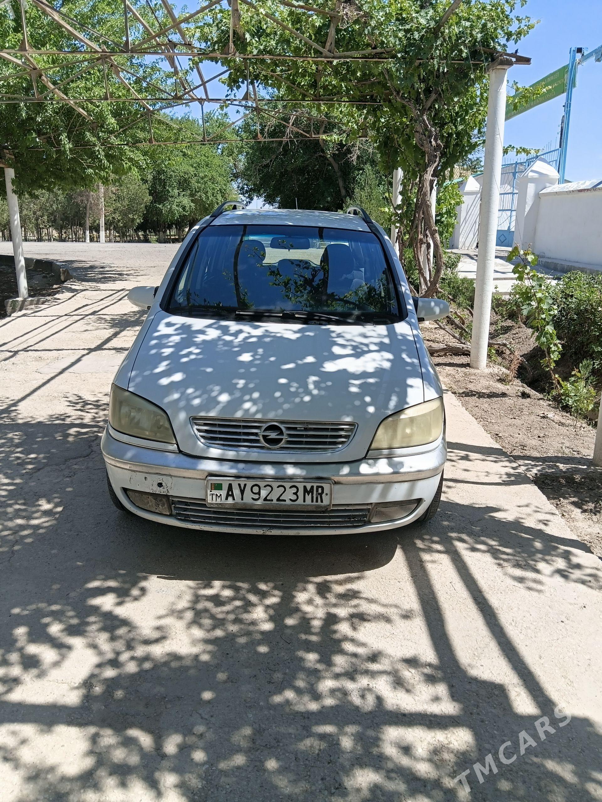Opel Zafira 2000 - 80 000 TMT - Мургап - img 1