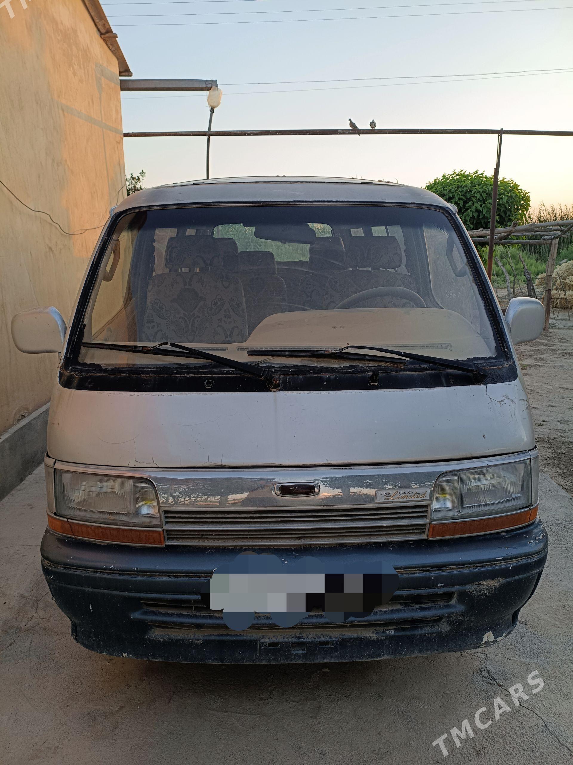 Toyota Hiace 1992 - 41 000 TMT - Койтендаг - img 1