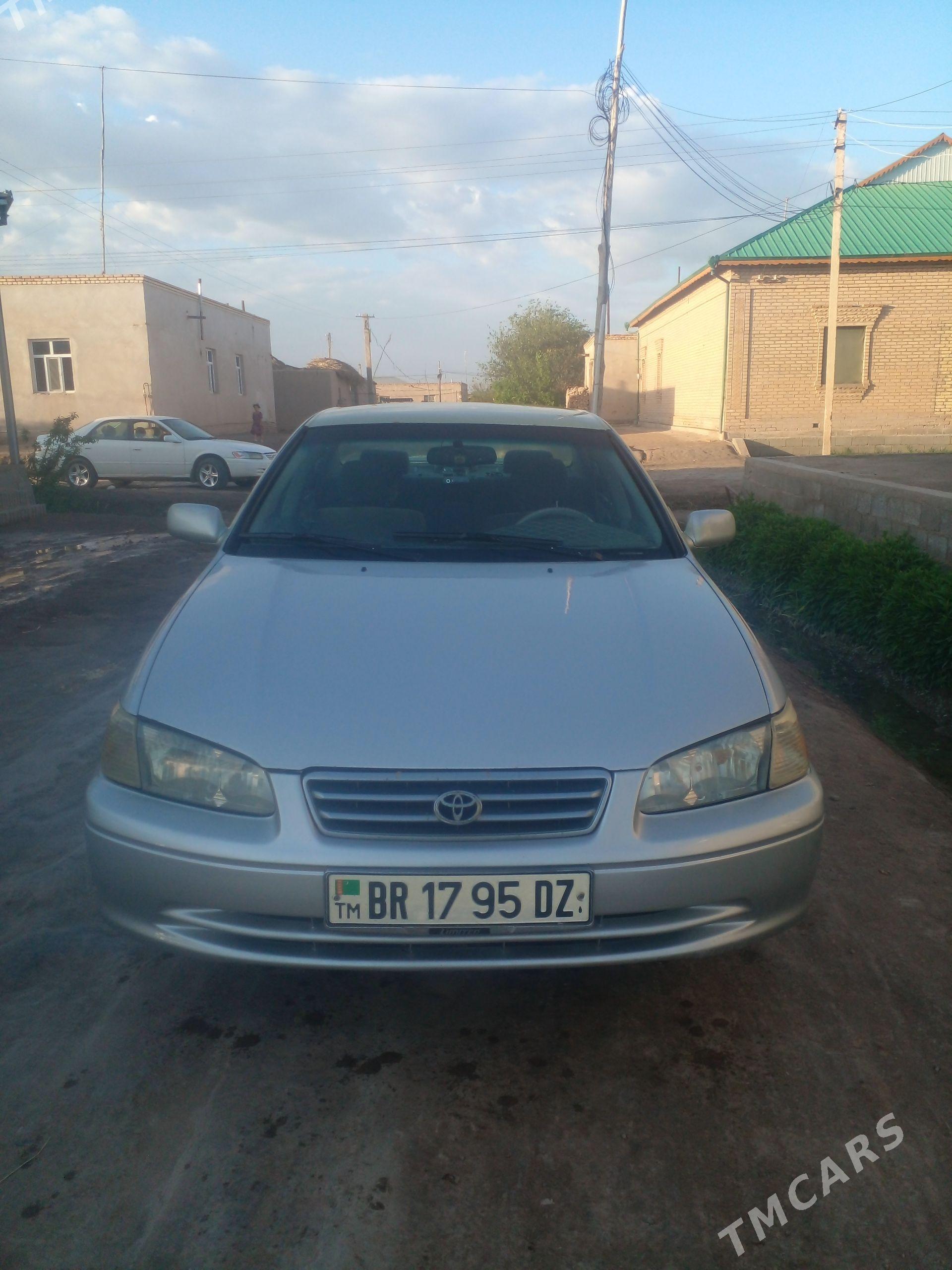 Toyota Camry 2000 - 130 000 TMT - Gurbansoltan Eje - img 1