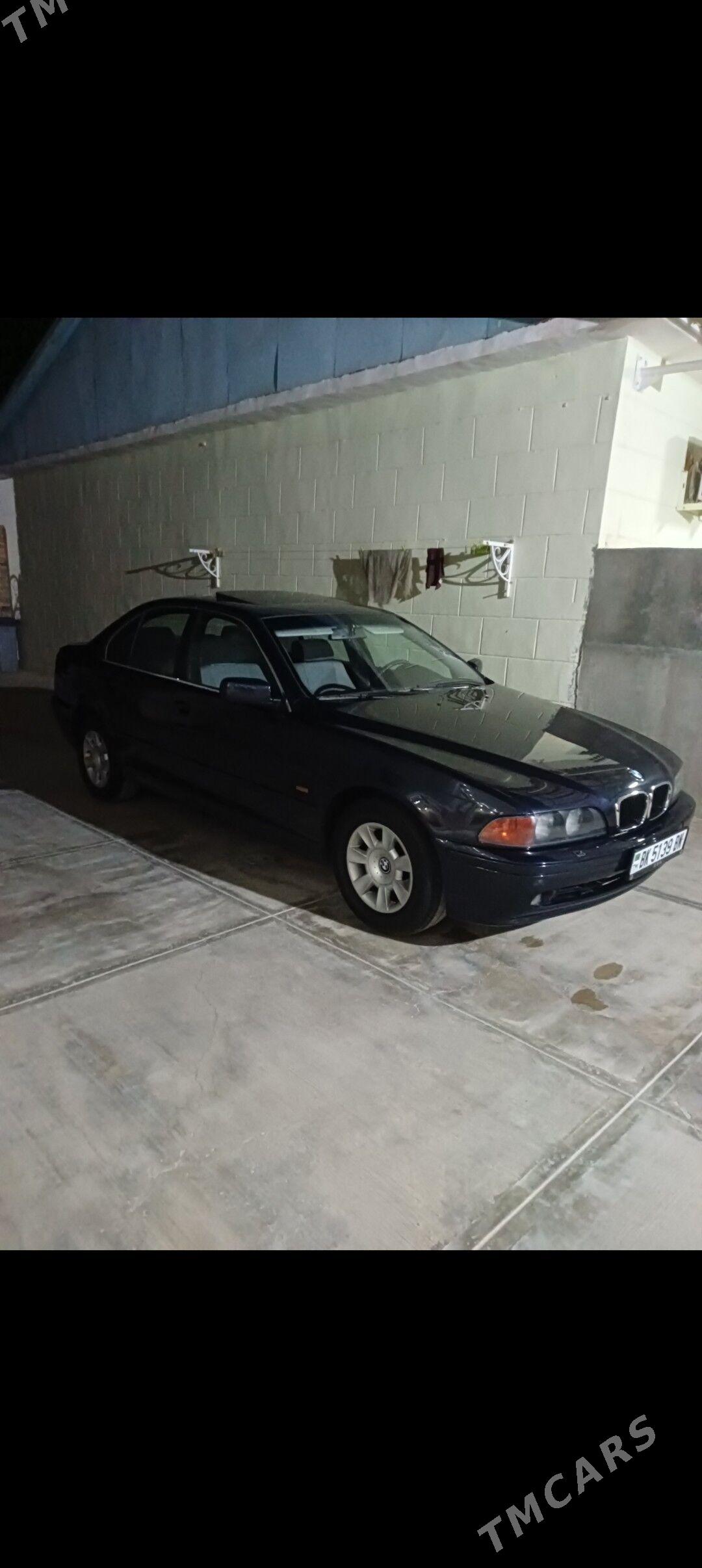 BMW E39 1999 - 110 000 TMT - Balkanabat - img 1