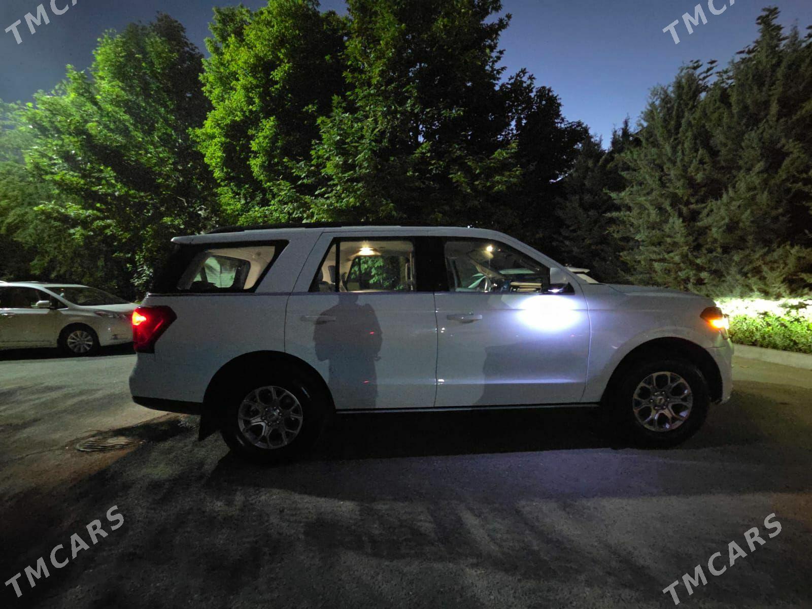 Ford Expedition 2024 - 550 000 TMT - 30 мкр - img 1
