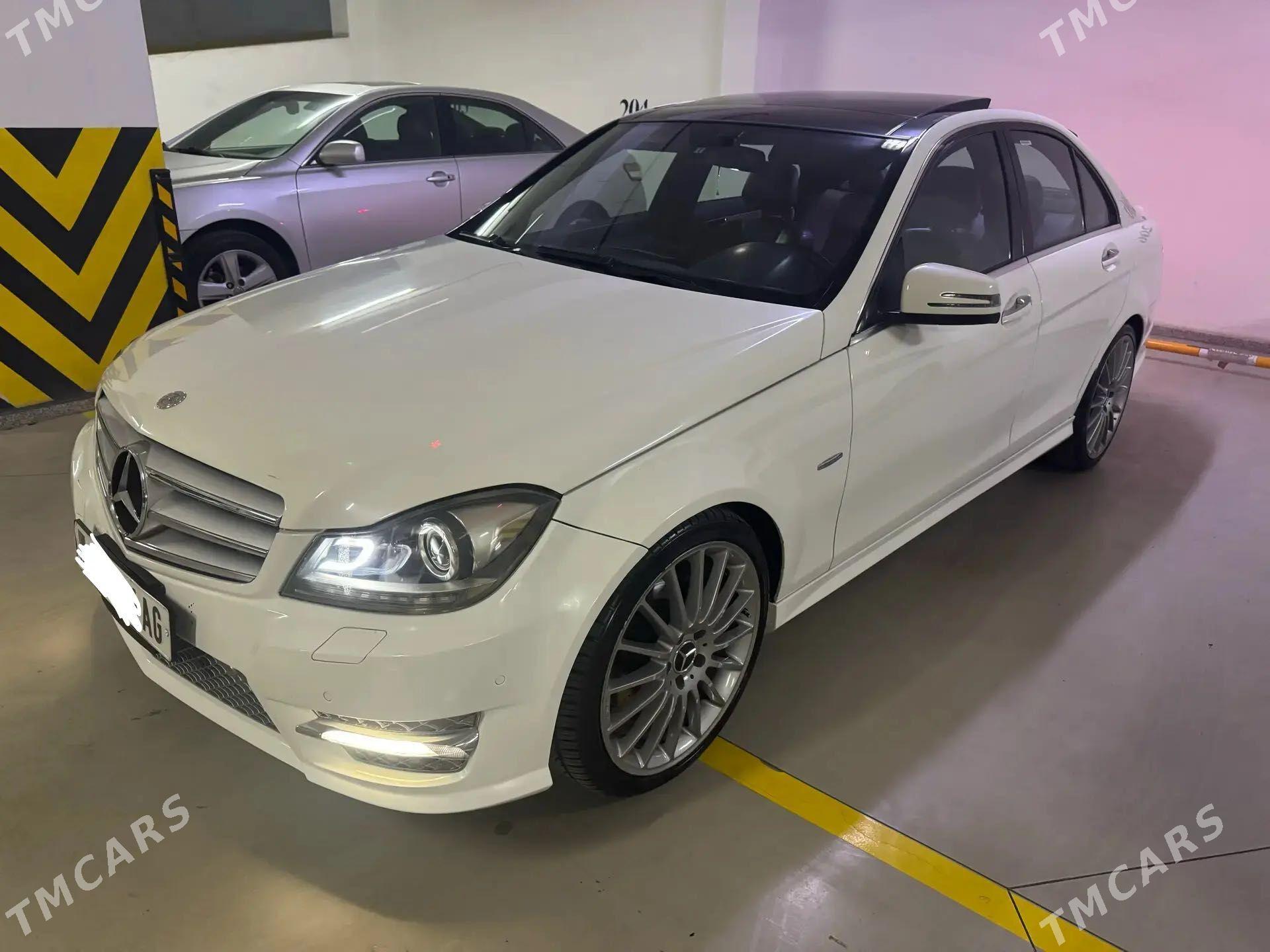 Mercedes-Benz C350 2009 - 200 000 TMT - Ашхабад - img 1