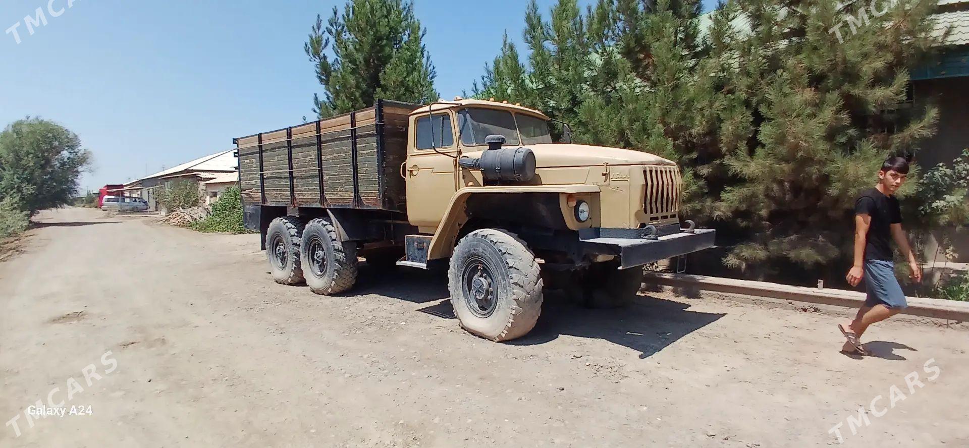 Ural 4320 2001 - 200 000 TMT - Шабатский этрап - img 1