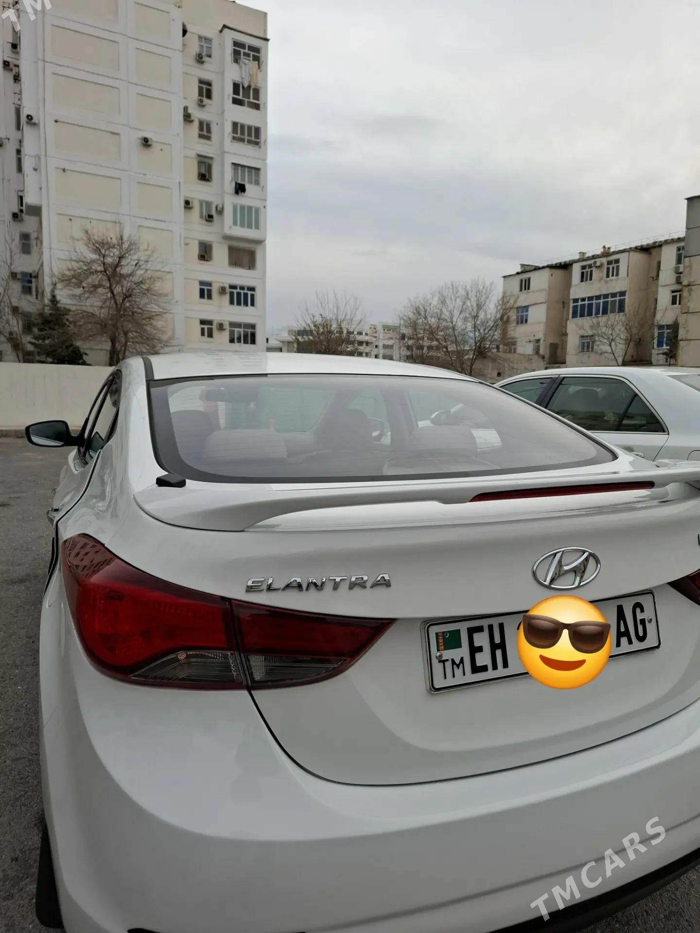 Hyundai Elantra 2014 - 180 000 TMT - Parahat 1 - img 1